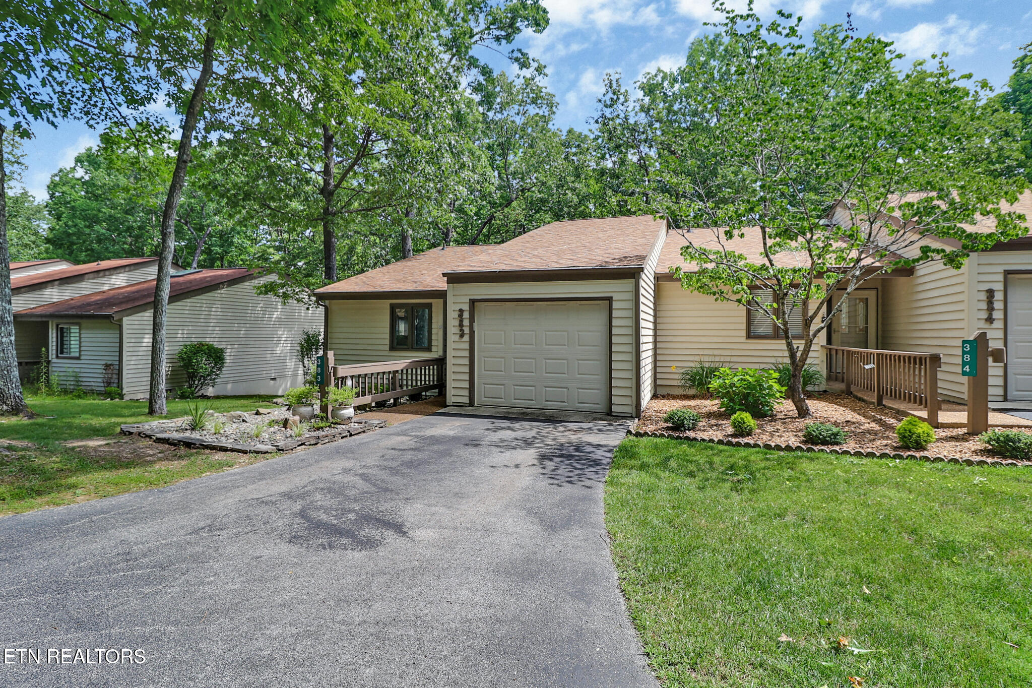 383 Lake Catherine Court Crossville TN 38558