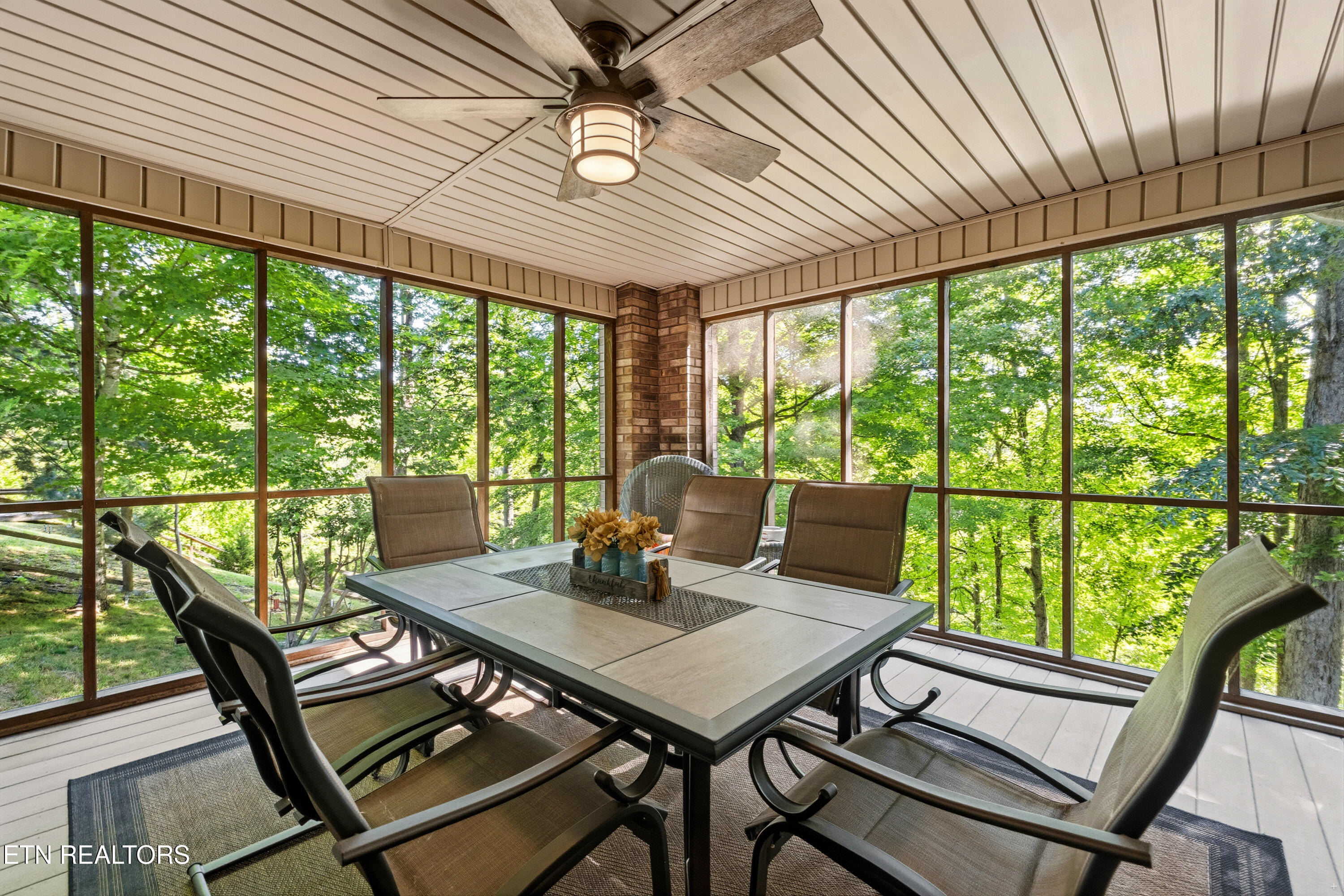 127 Ridgeland Lane Sharps Chapel TN 37866