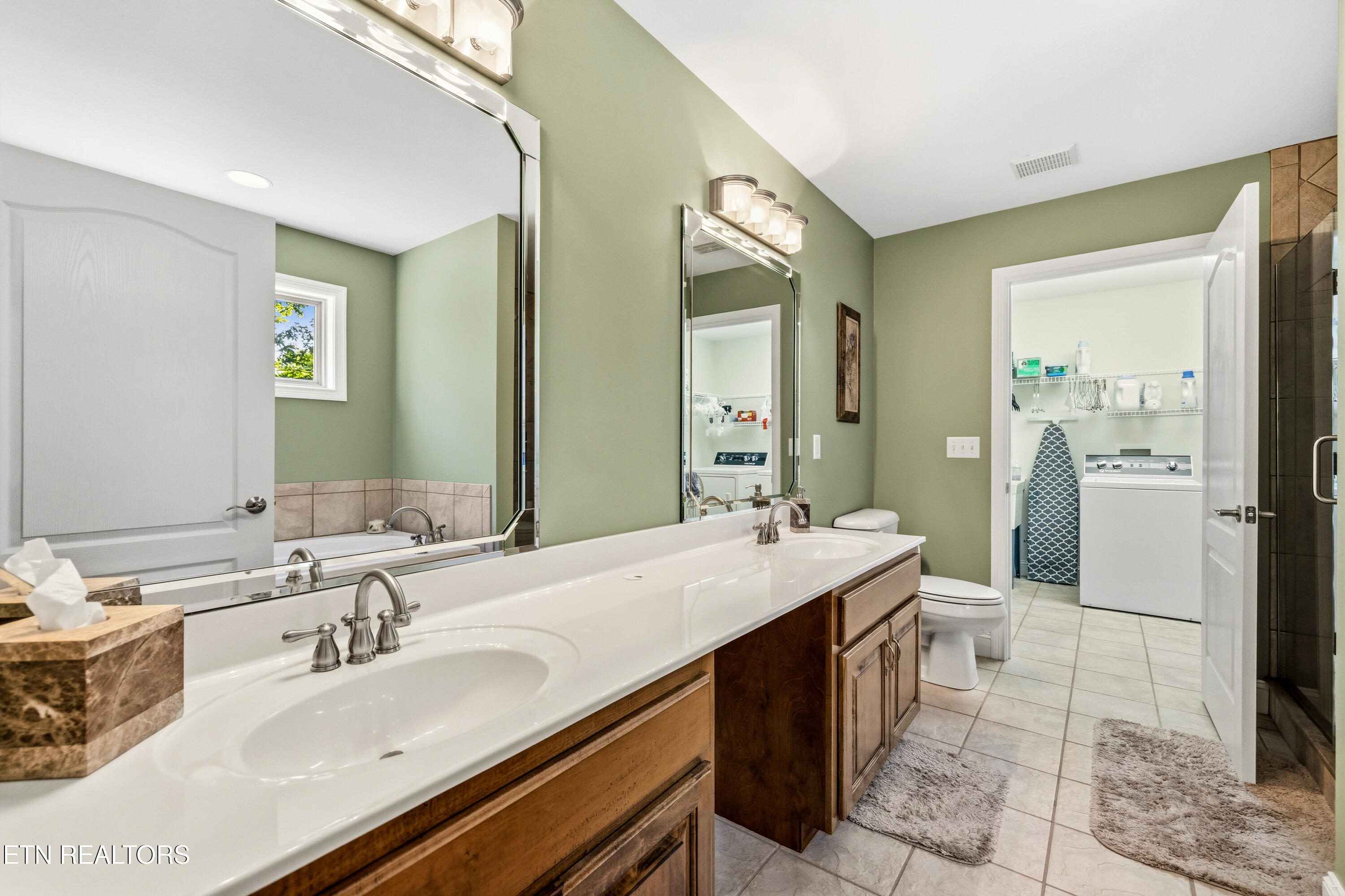 127 Ridgeland Lane Sharps Chapel TN 37866