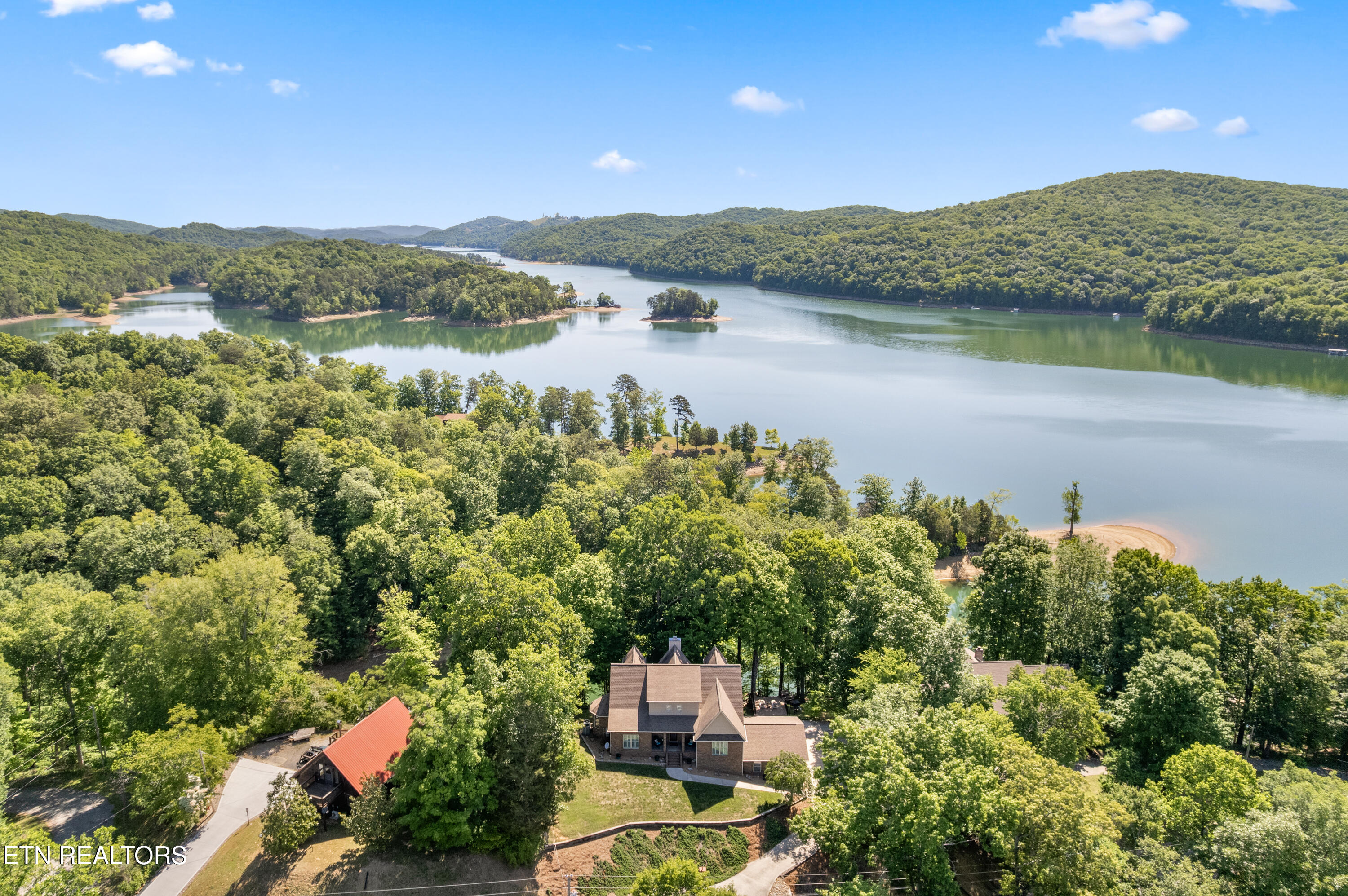 127 Ridgeland Lane Sharps Chapel TN 37866