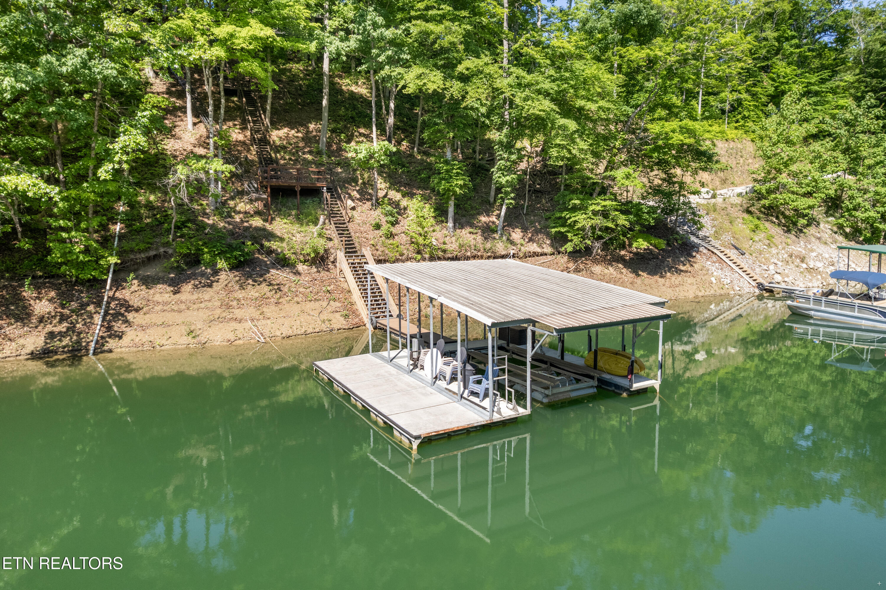 127 Ridgeland Lane Sharps Chapel TN 37866