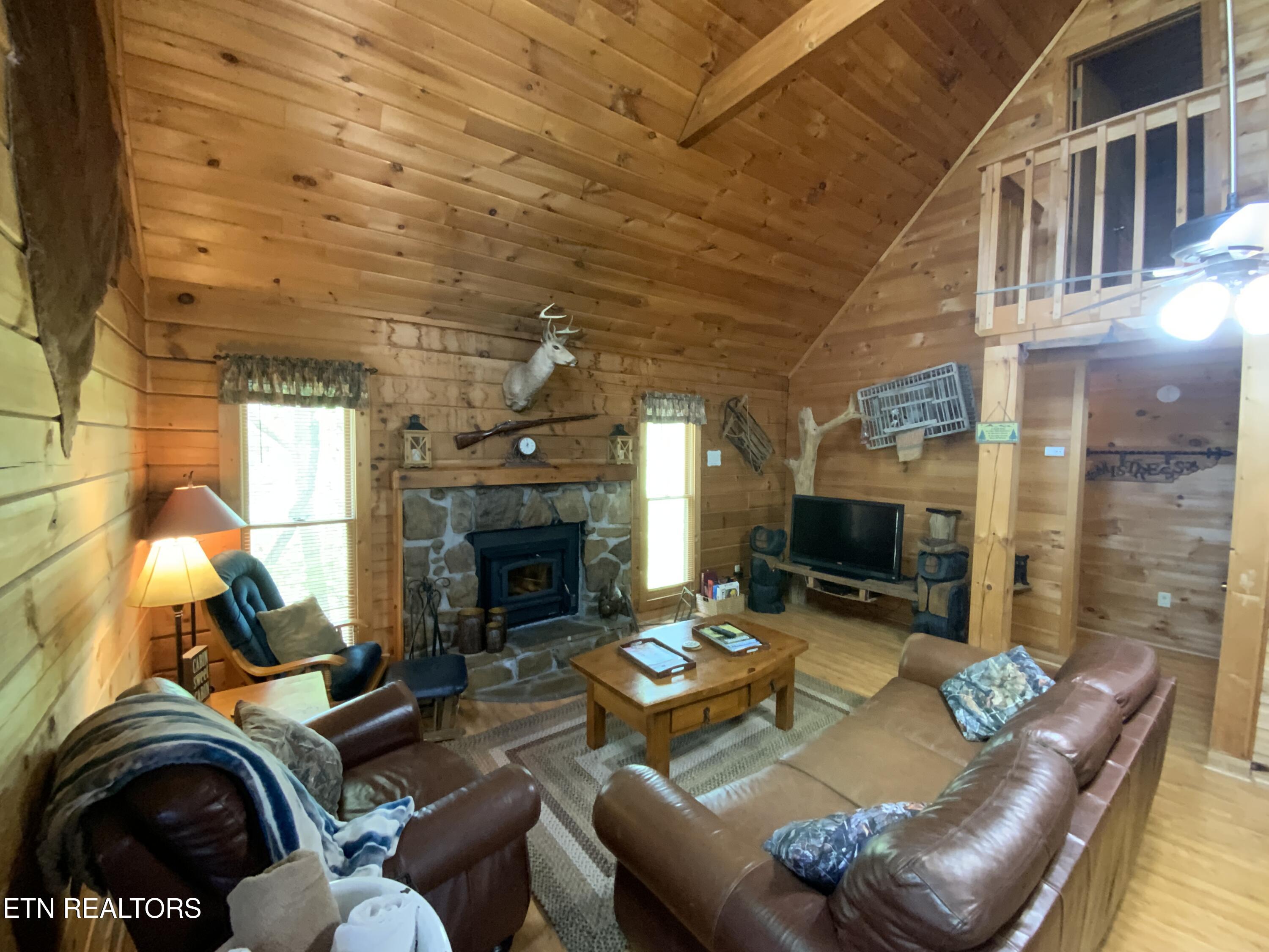 1708 Parkway View Court Sevierville TN 37876