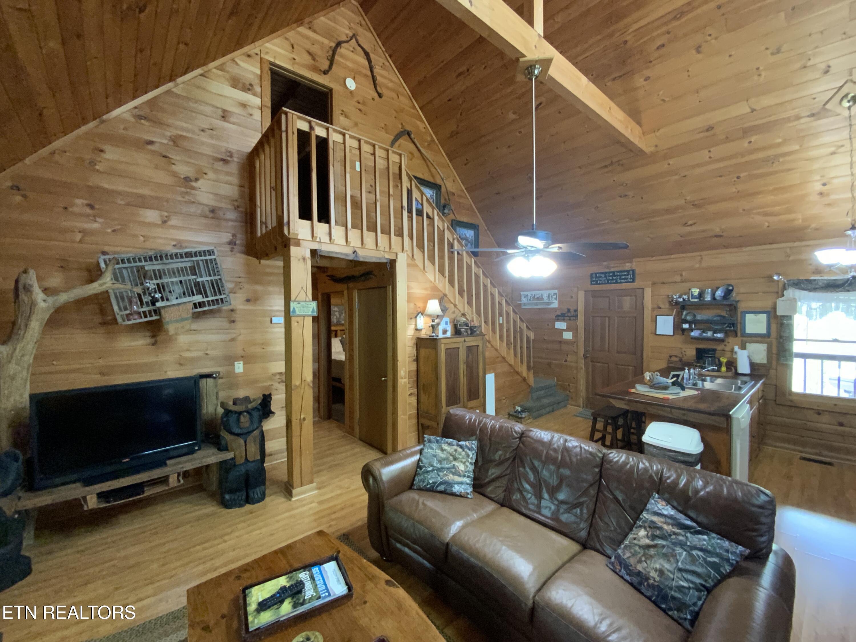 1708 Parkway View Court Sevierville TN 37876