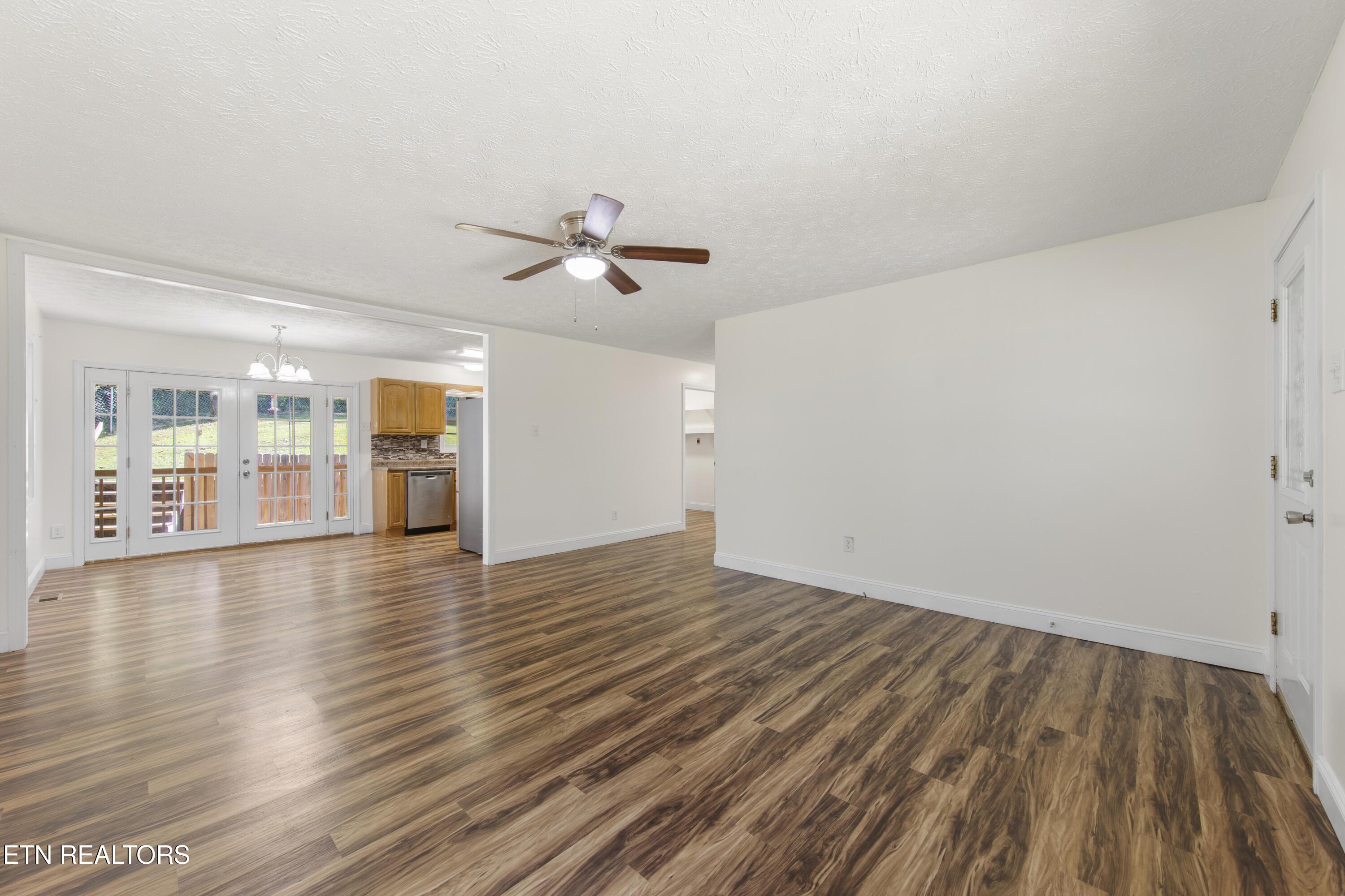 2317 Arch Rock Drive Sevierville TN 37876