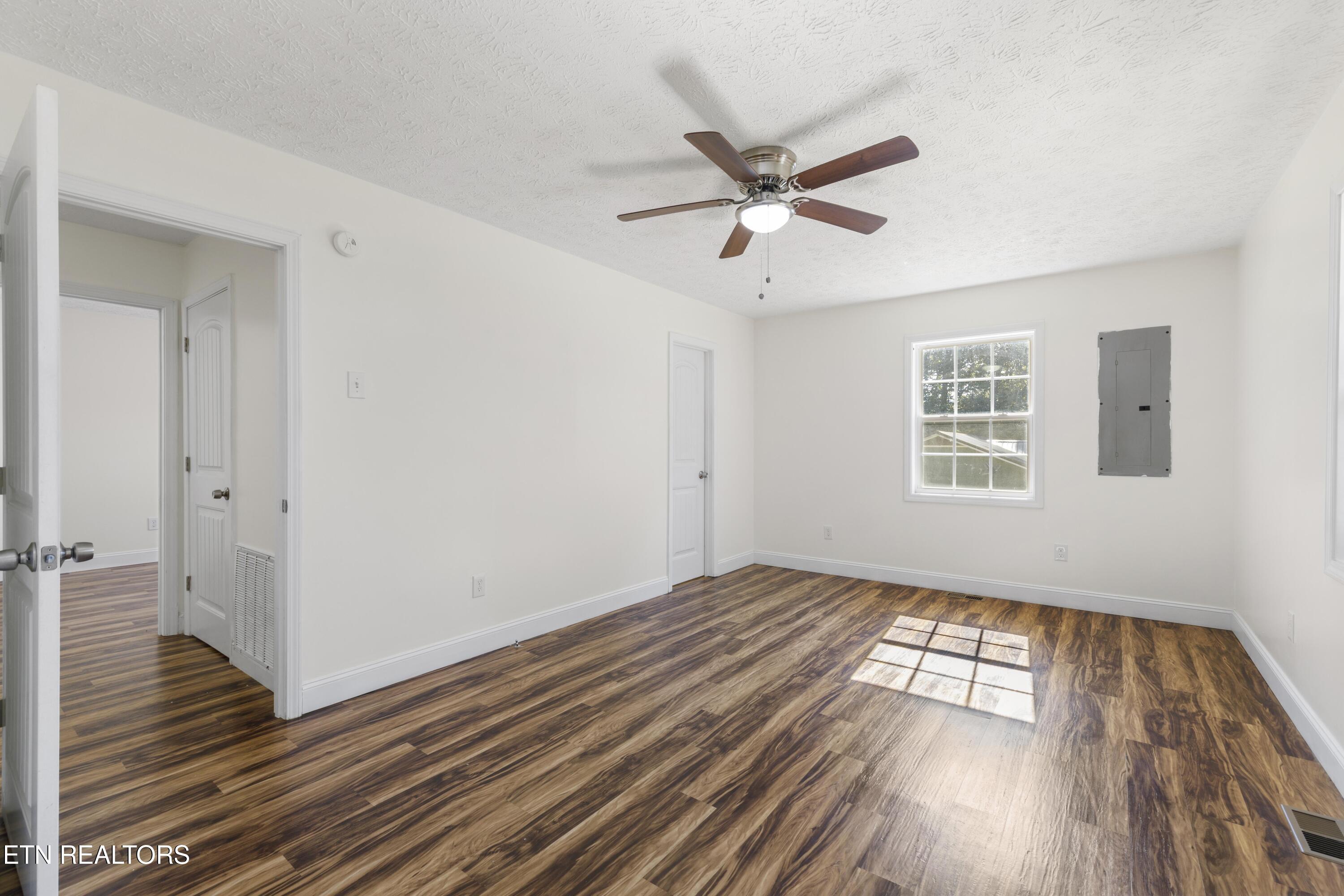 2317 Arch Rock Drive Sevierville TN 37876