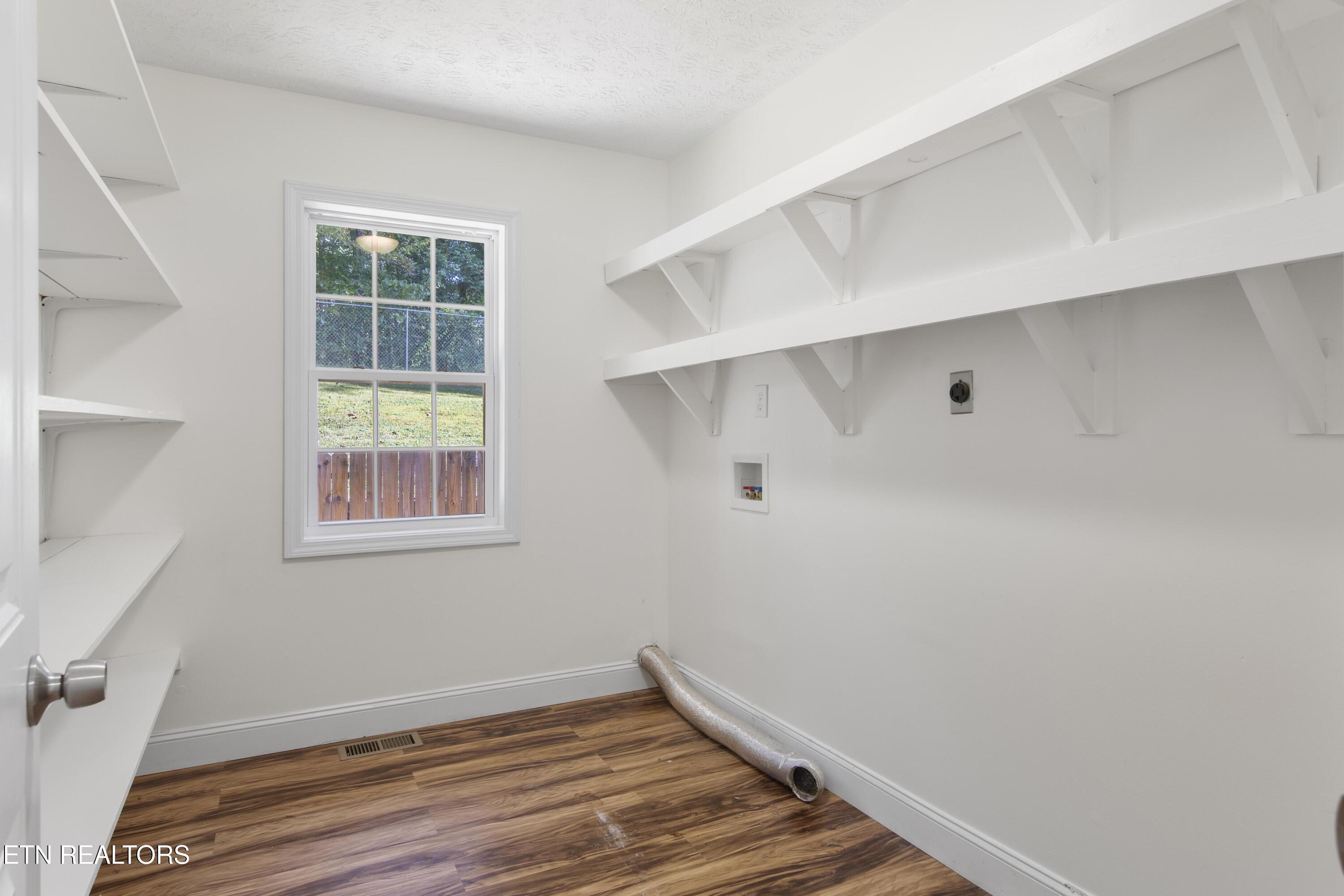 2317 Arch Rock Drive Sevierville TN 37876