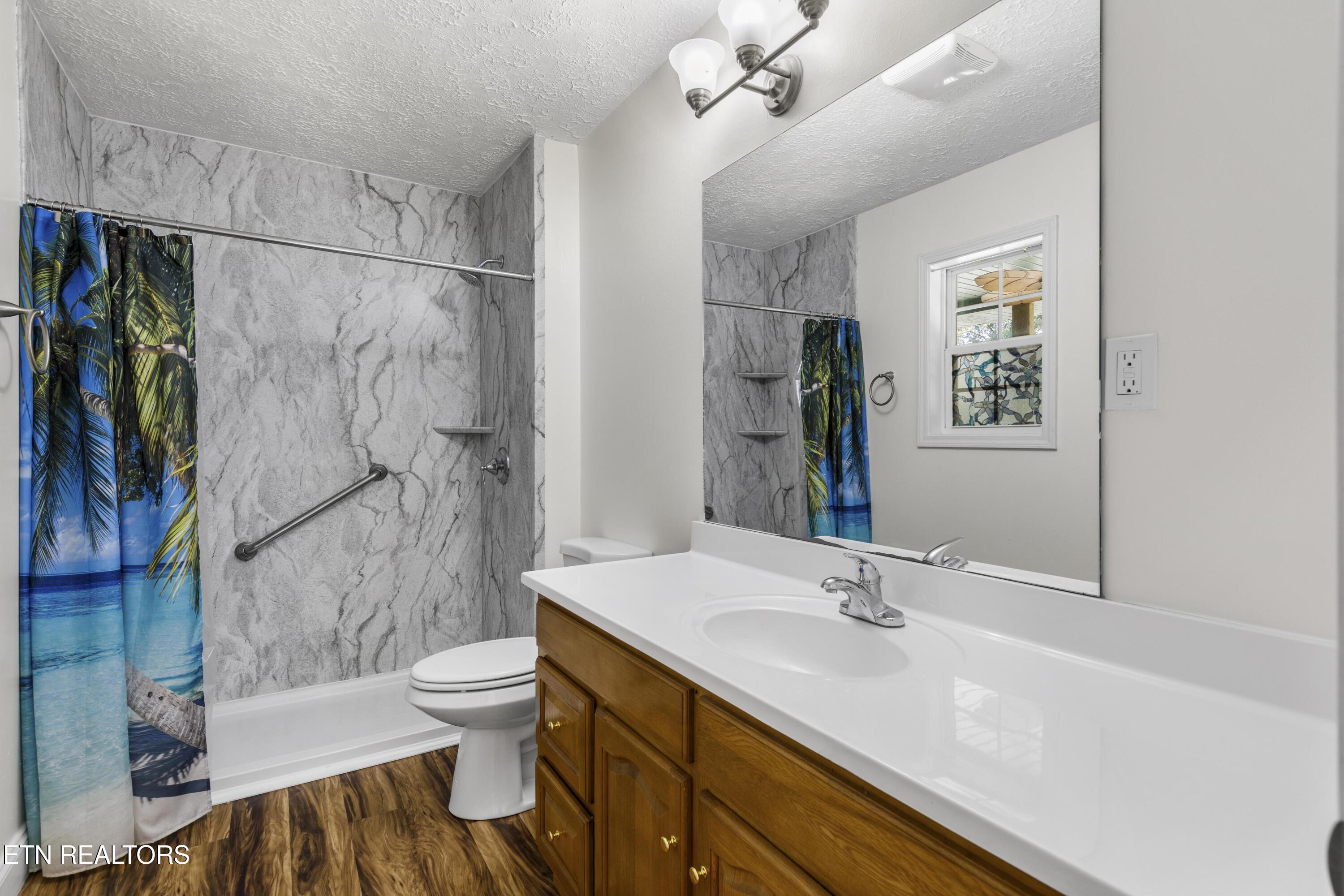 2317 Arch Rock Drive Sevierville TN 37876