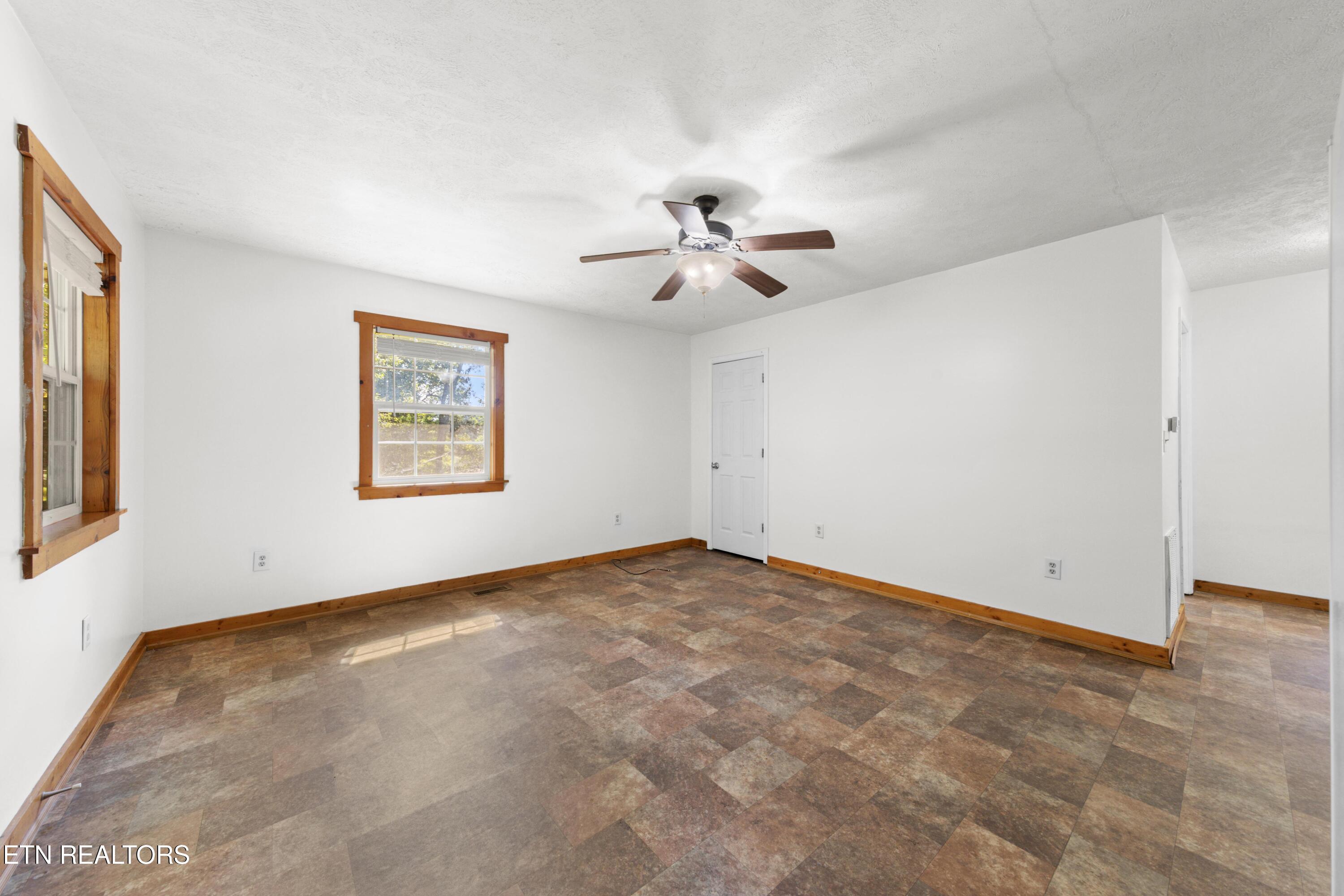 2317 Arch Rock Drive Sevierville TN 37876