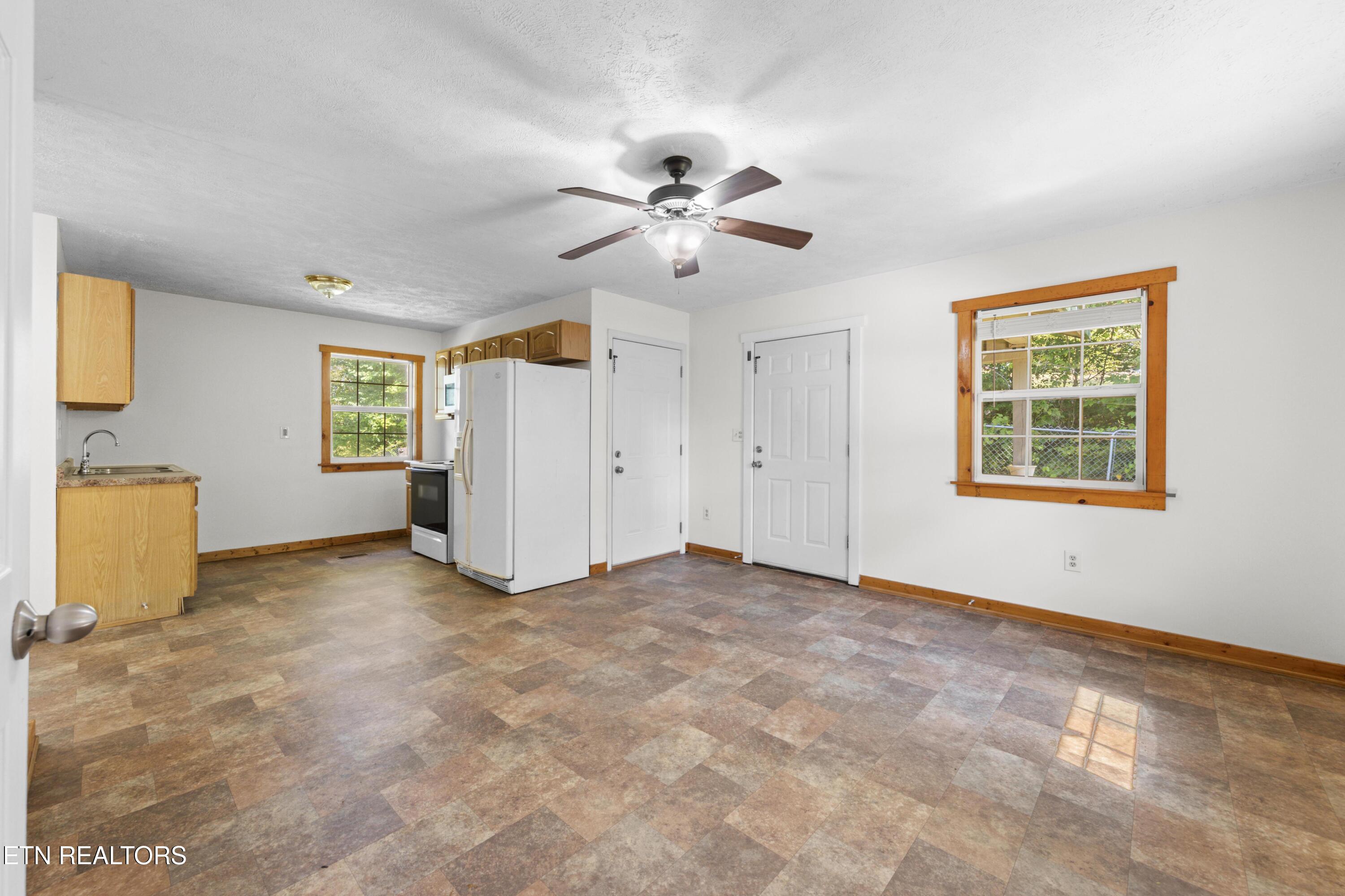 2317 Arch Rock Drive Sevierville TN 37876