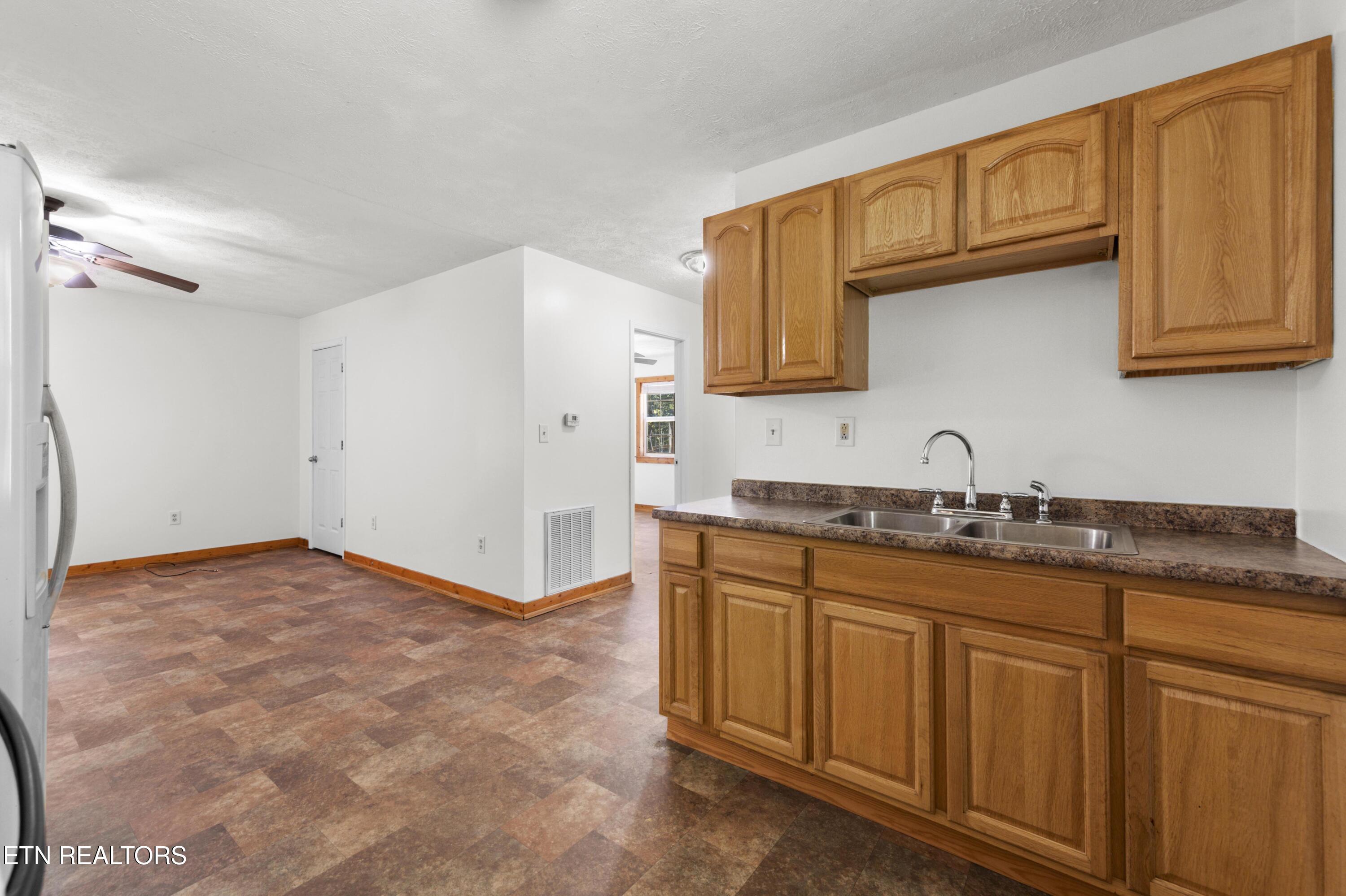 2317 Arch Rock Drive Sevierville TN 37876