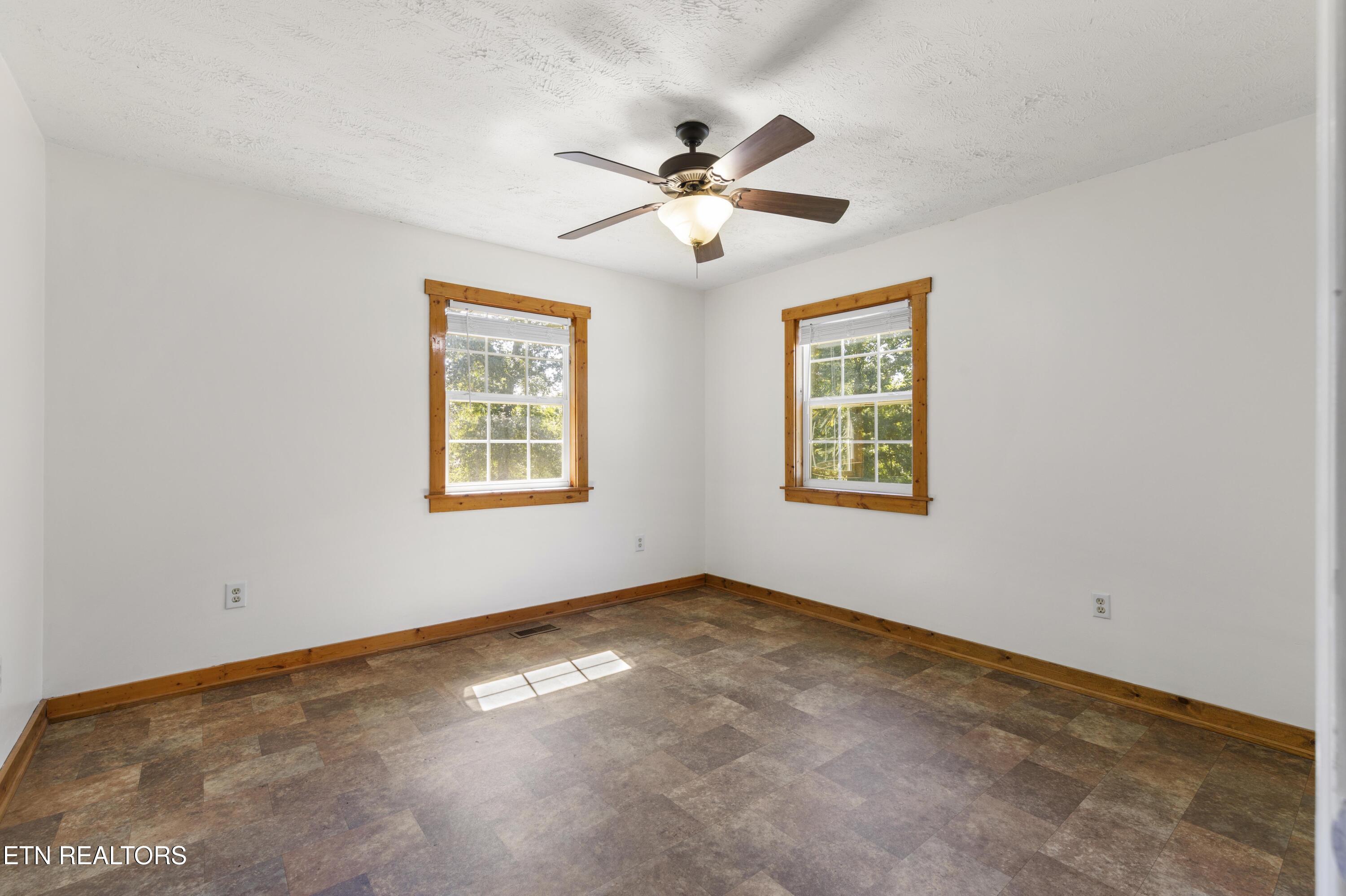 2317 Arch Rock Drive Sevierville TN 37876