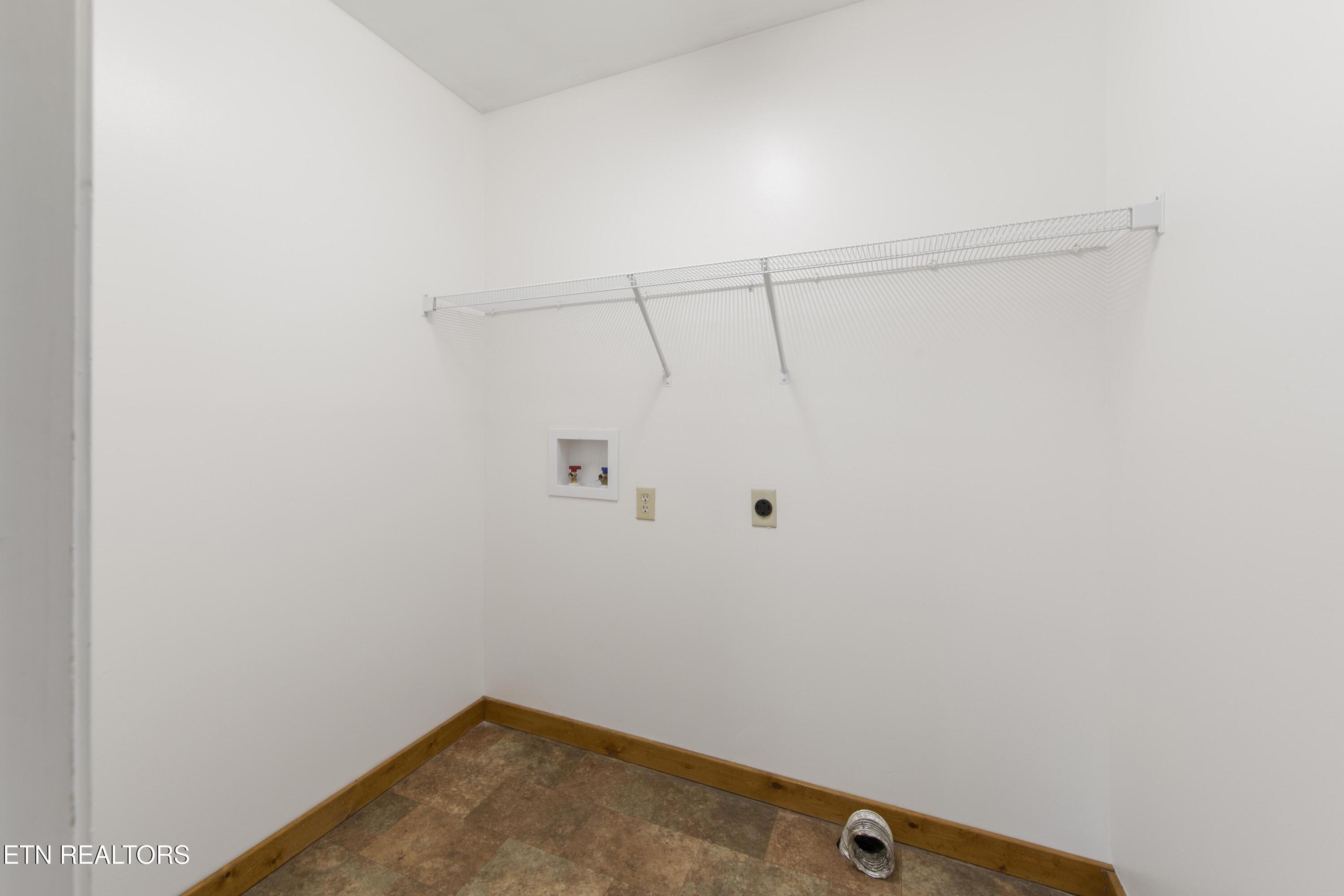 2317 Arch Rock Drive Sevierville TN 37876