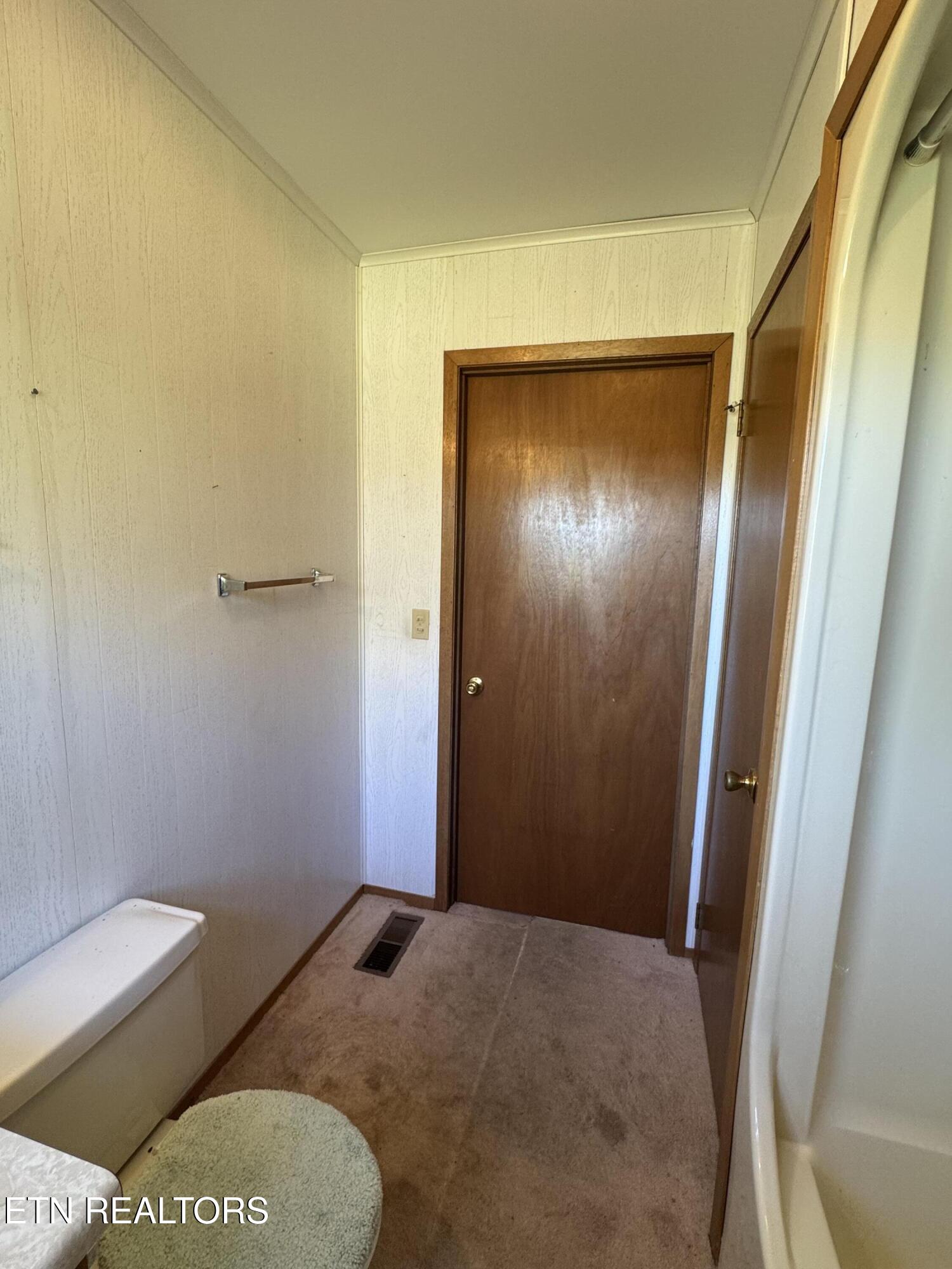 211 Black Oak Road Oneida TN 37841