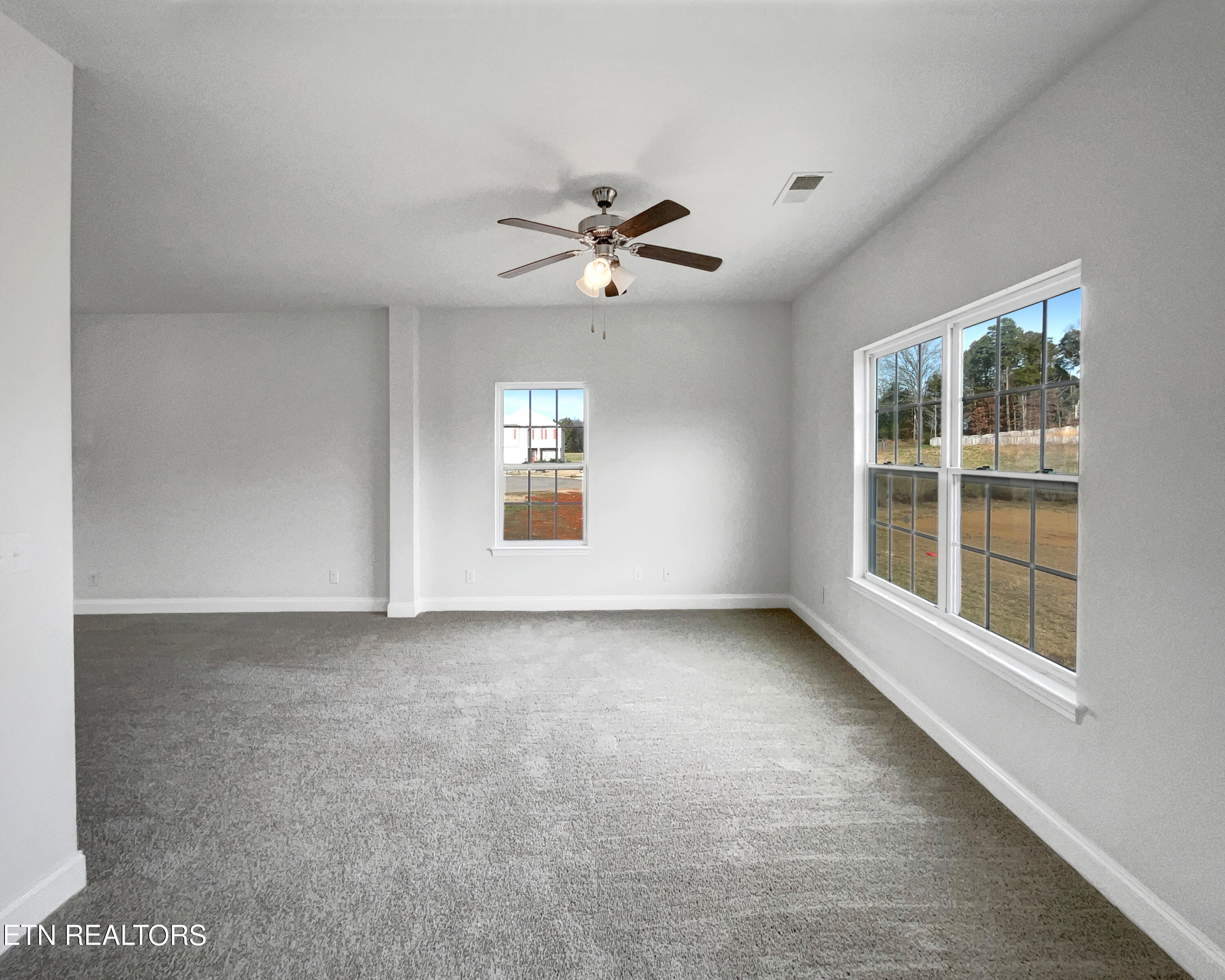 172 Mandy Lane Lenoir City TN 37772