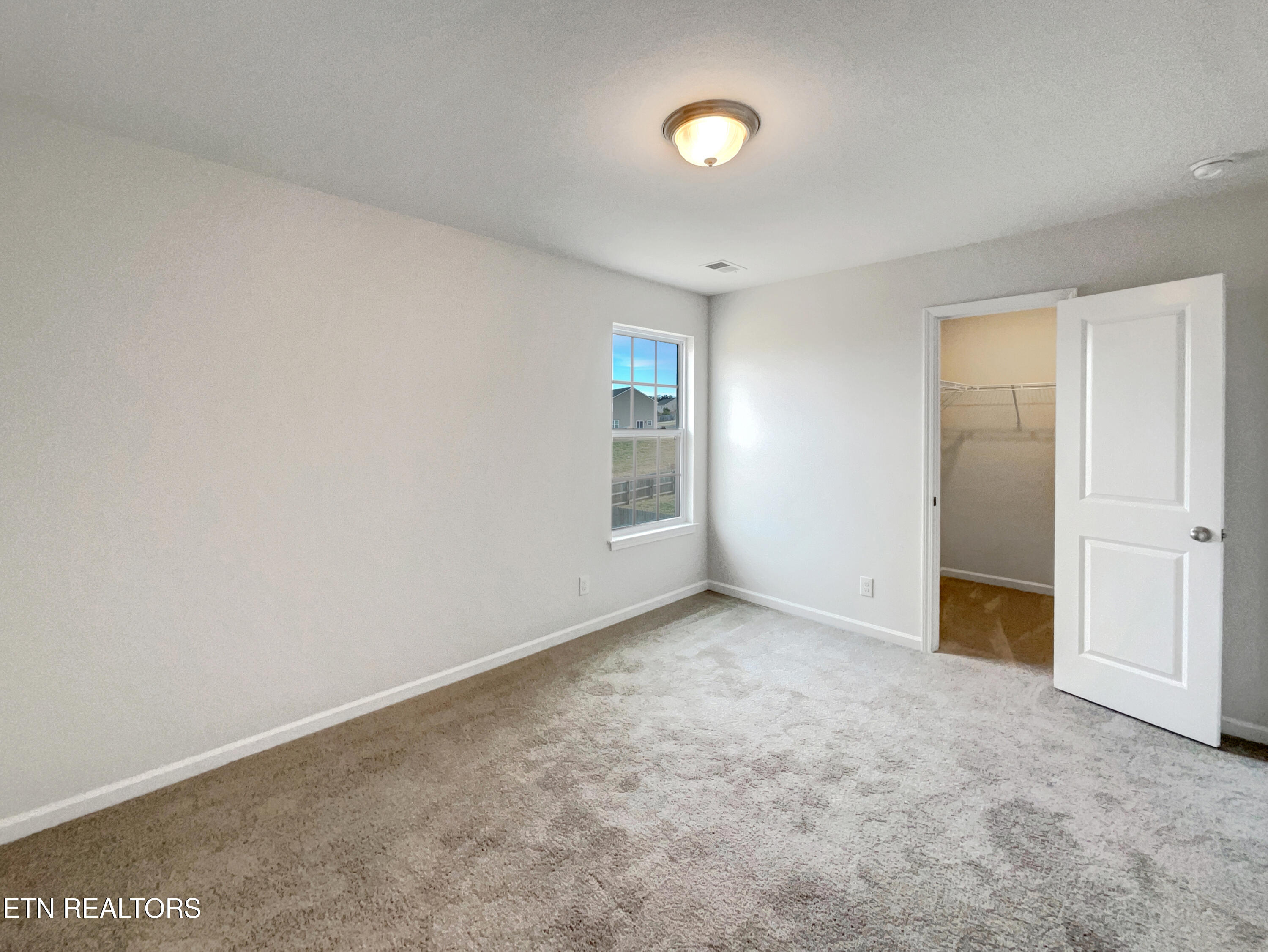 172 Mandy Lane Lenoir City TN 37772
