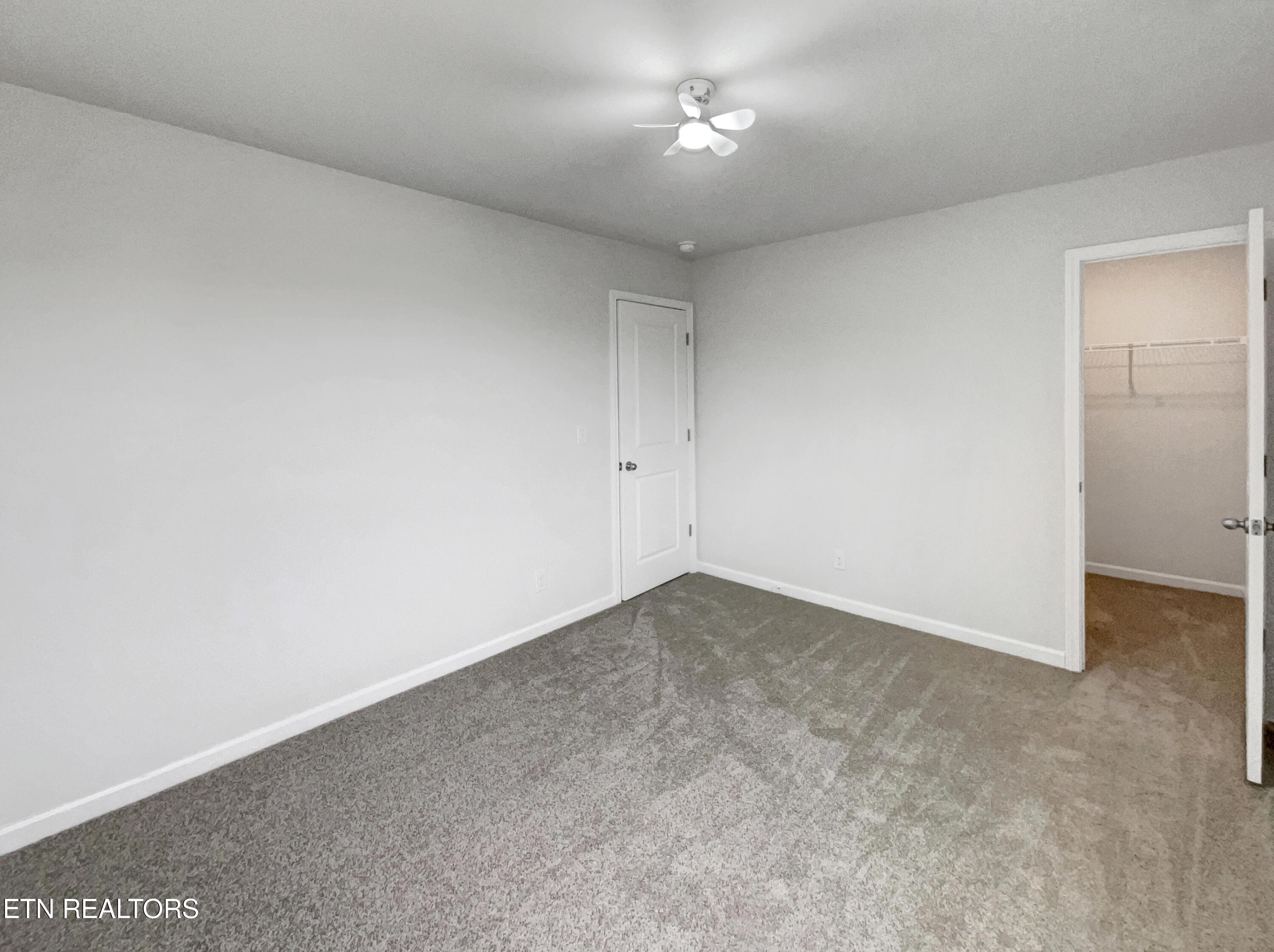 172 Mandy Lane Lenoir City TN 37772