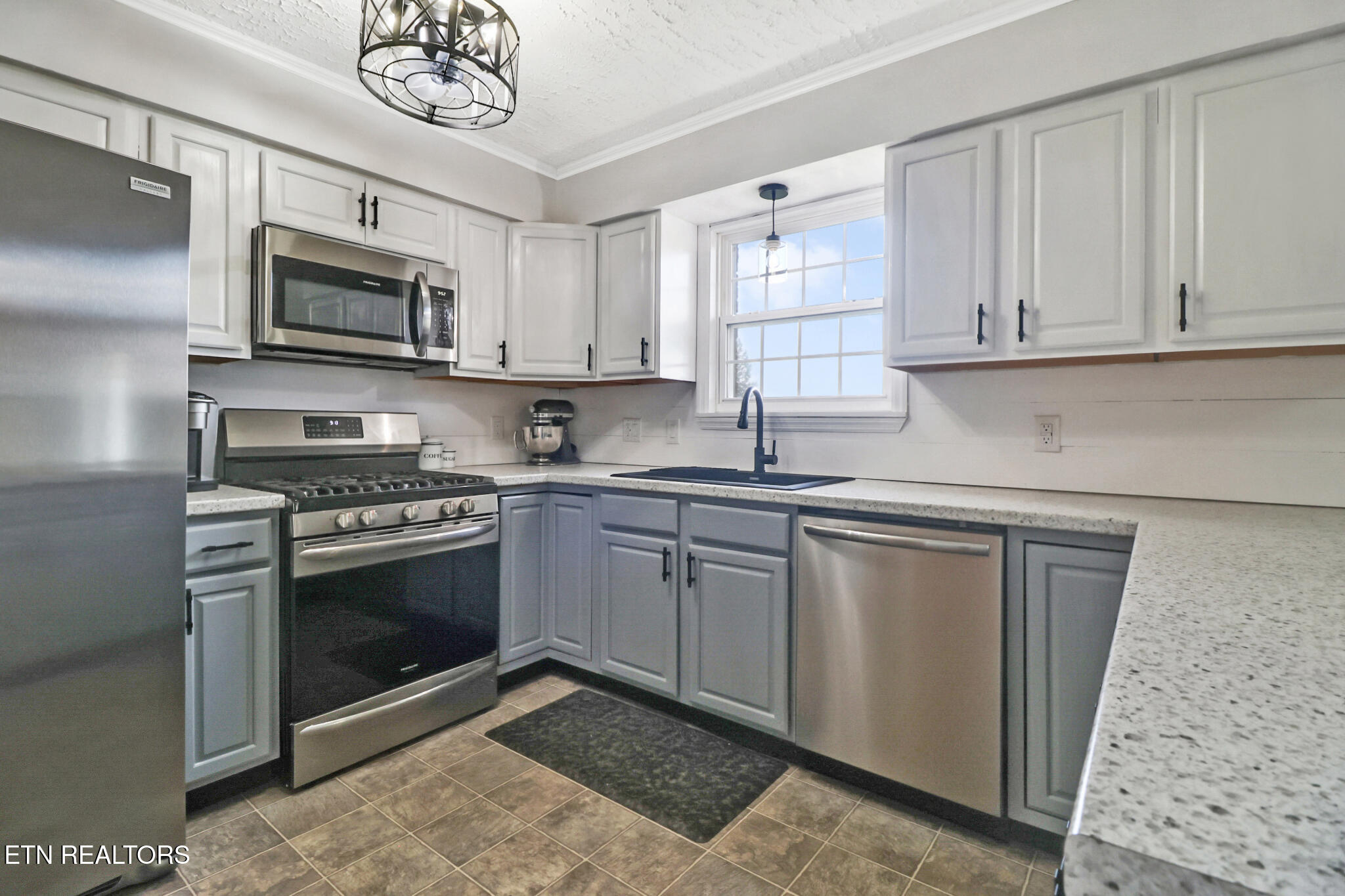 11229 Highway 127 N Crossville TN 38571
