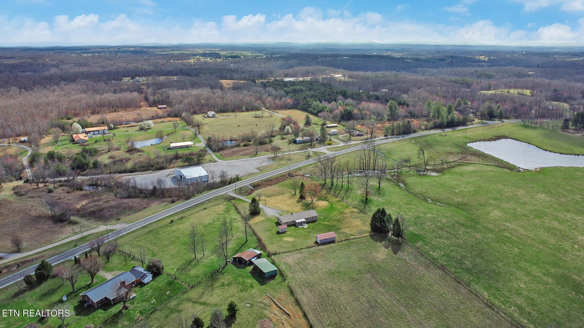11229 Highway 127 N Crossville TN 38571