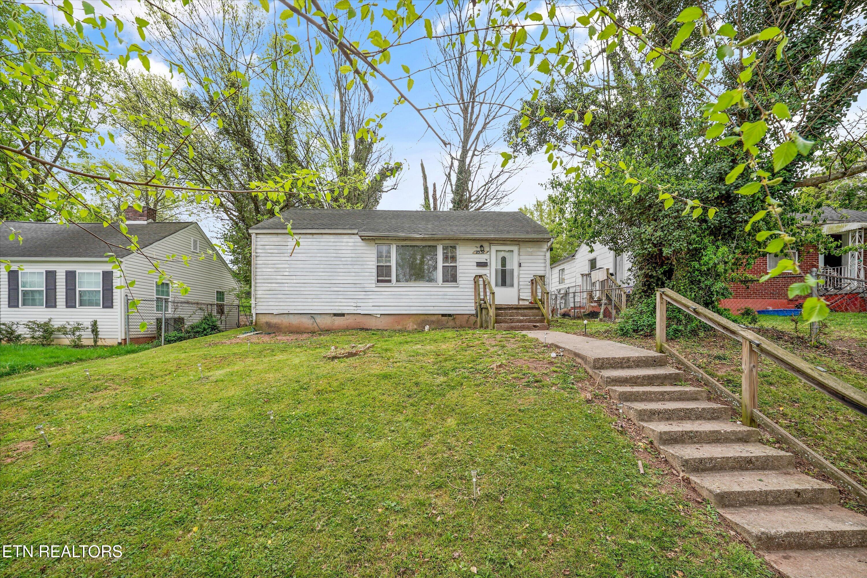 2532 Linden Avenue Knoxville TN 37914