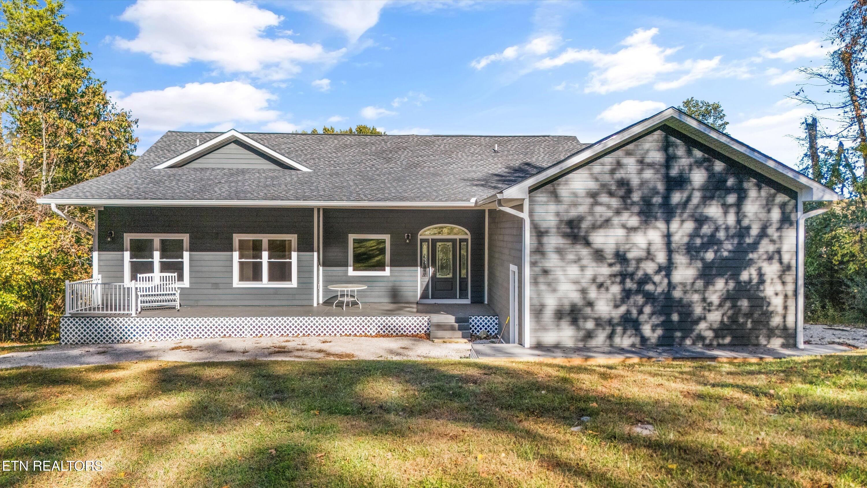 620 E Norris Point Road Lafollette TN 37766