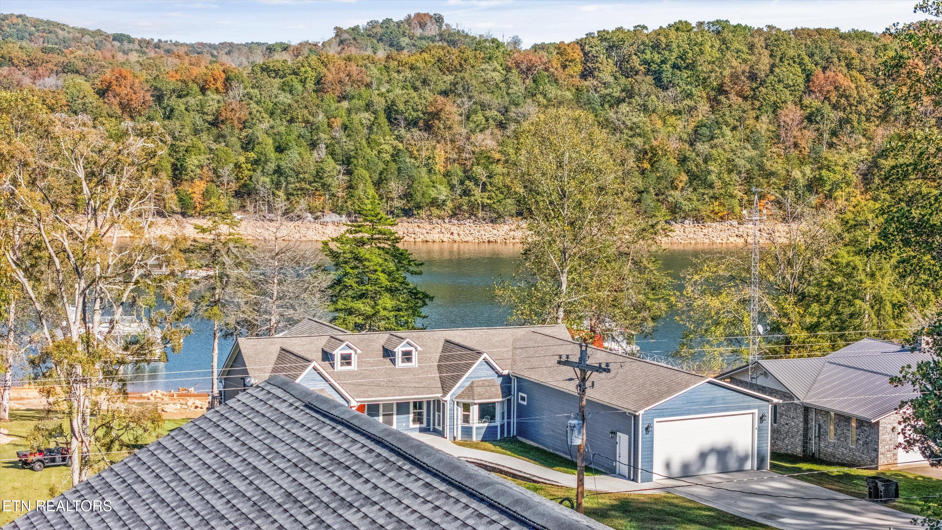 620 E Norris Point Road Lafollette TN 37766