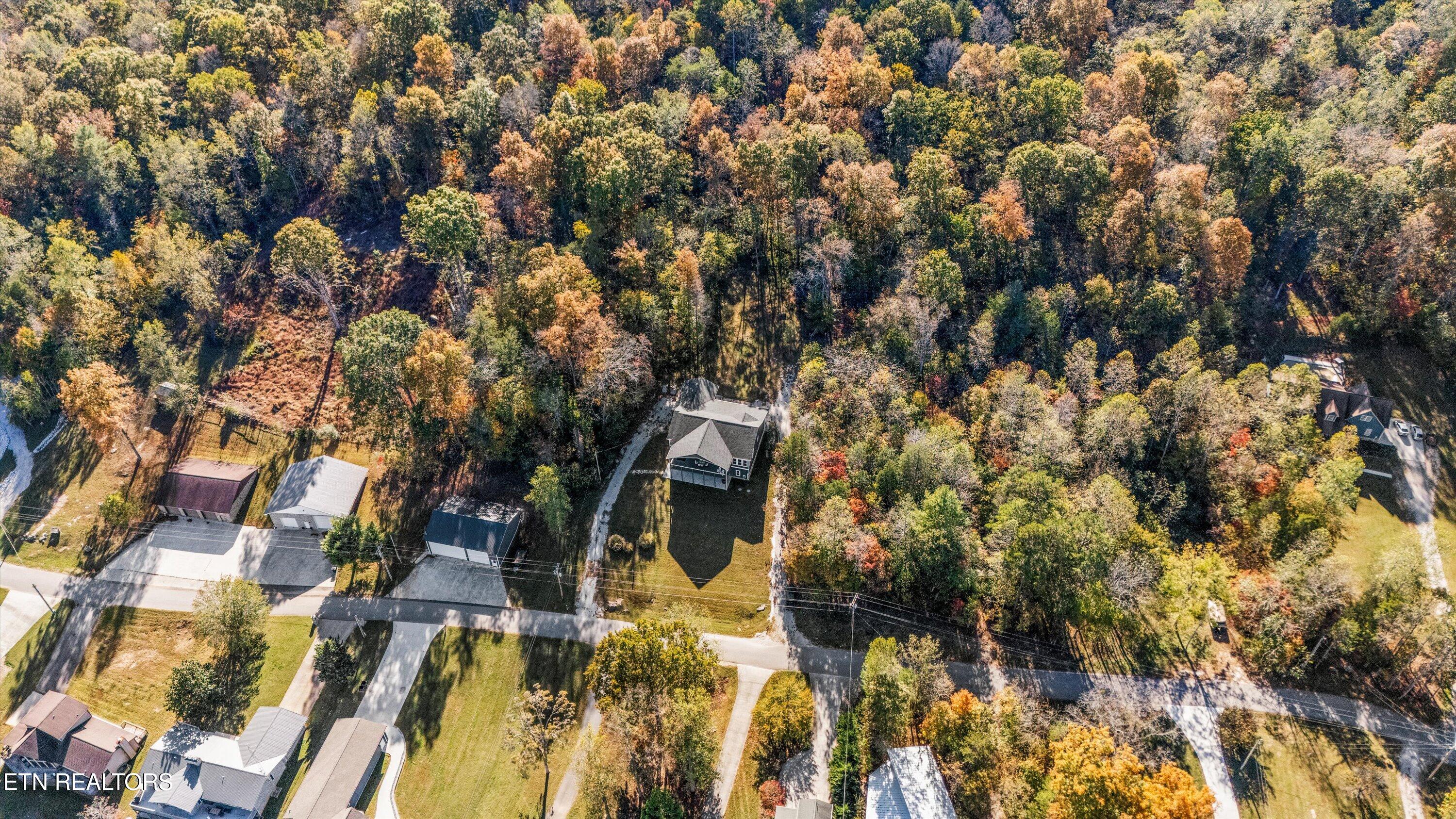 620 E Norris Point Road Lafollette TN 37766