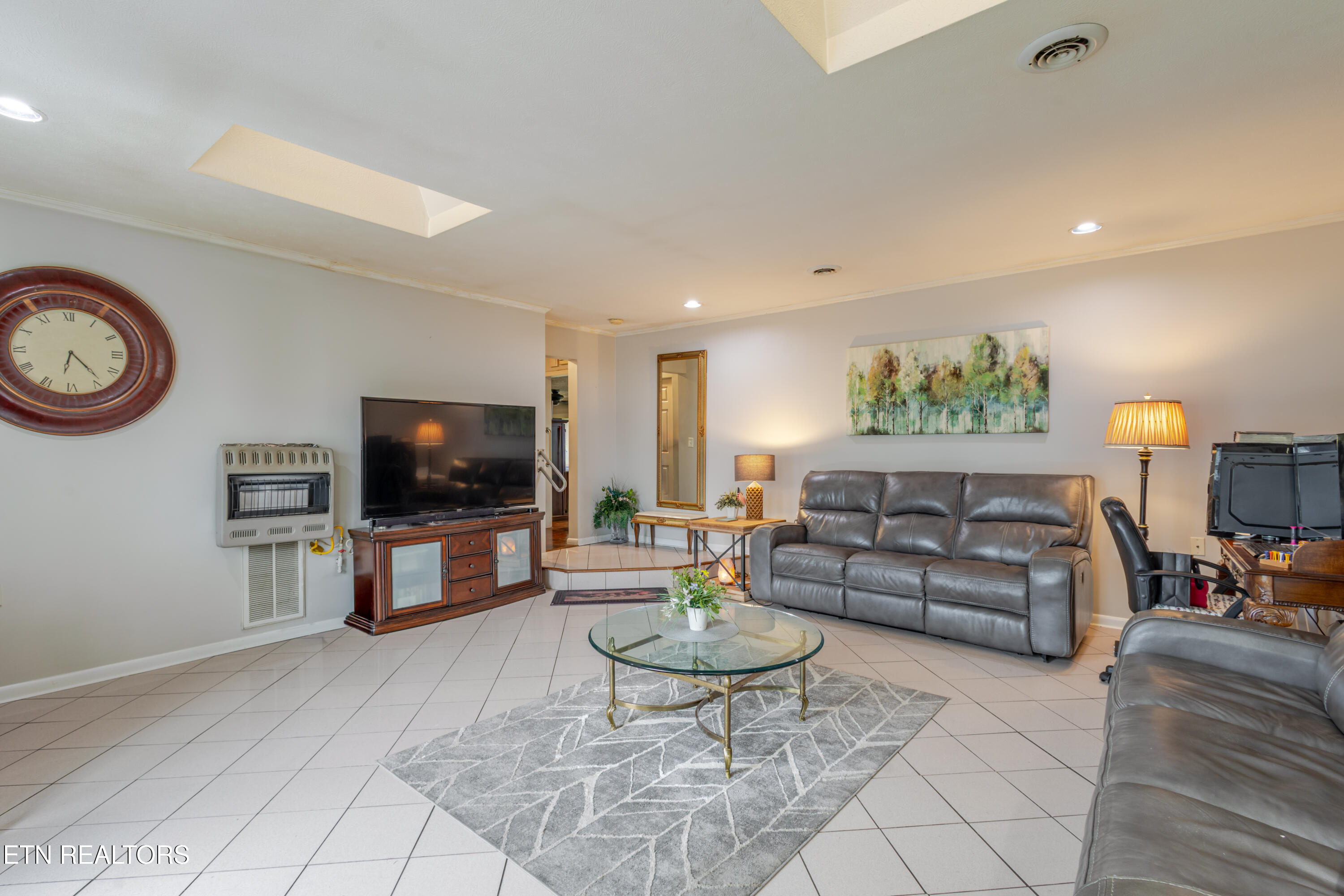 3111 Jane Street White Pine TN 37890