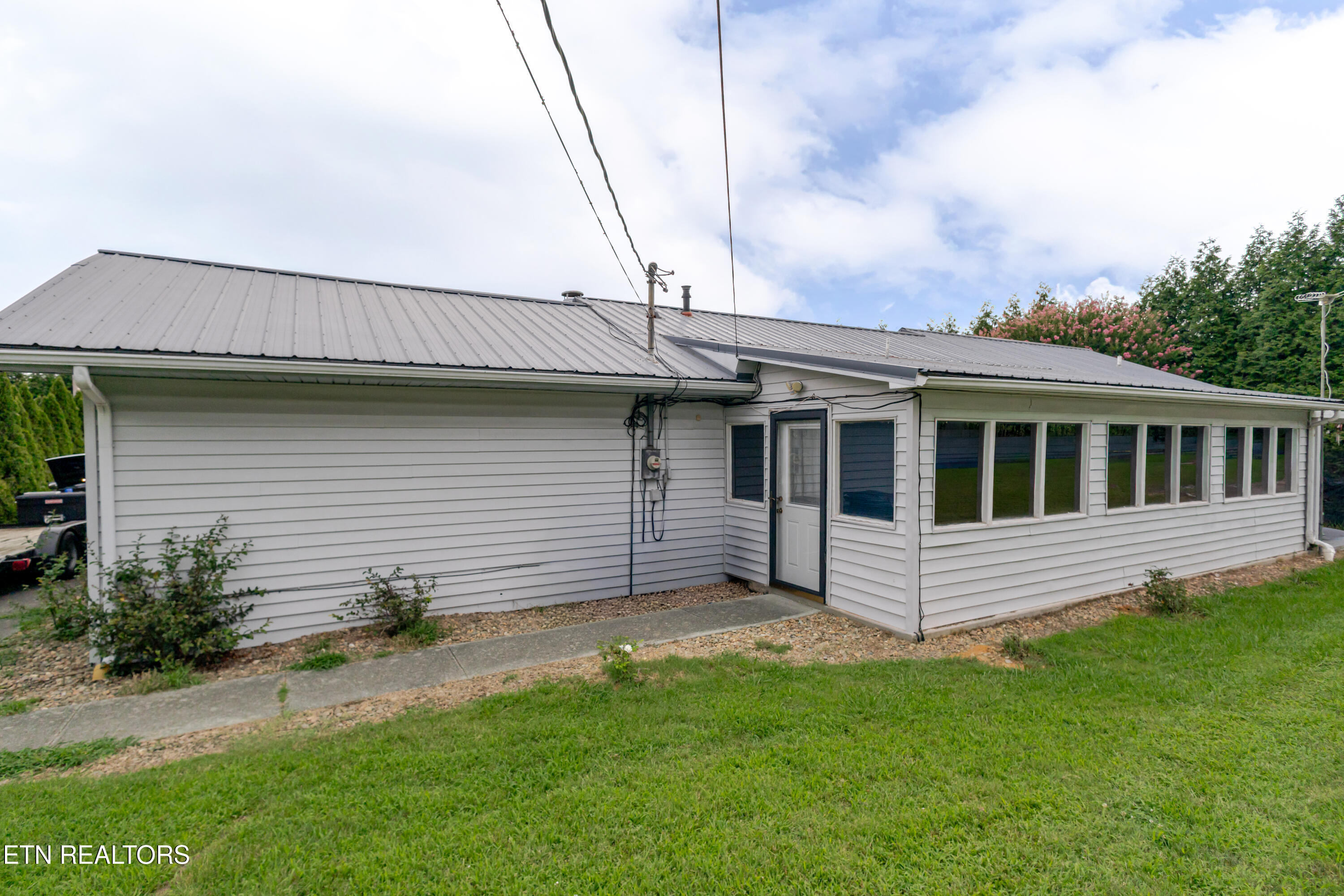 3111 Jane Street White Pine TN 37890