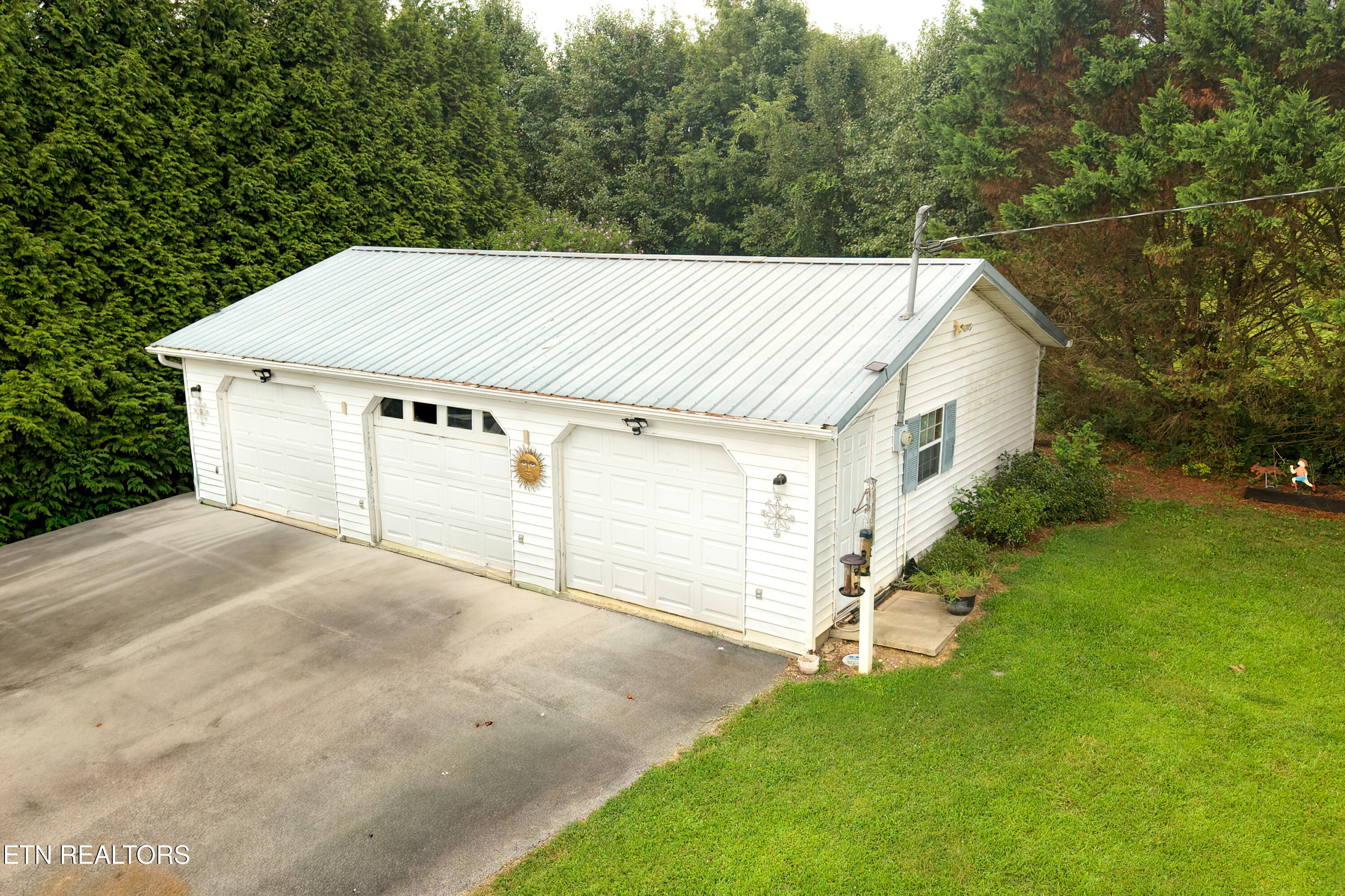 3111 Jane Street White Pine TN 37890