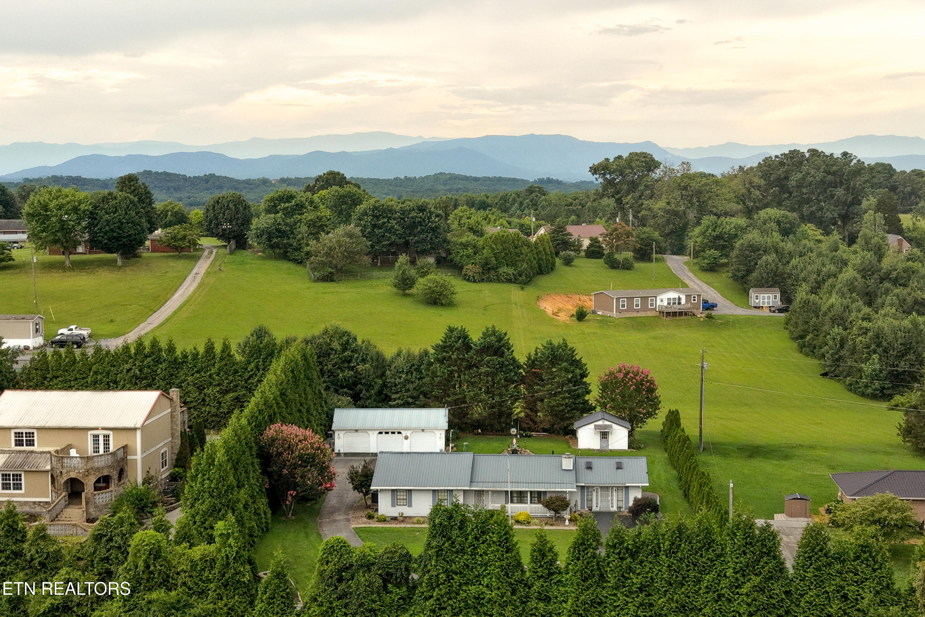 3111 Jane Street White Pine TN 37890