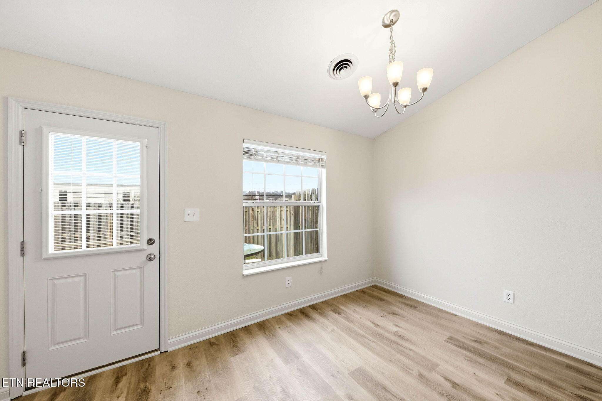1117 Woodsprings Drive Knoxville TN 37923