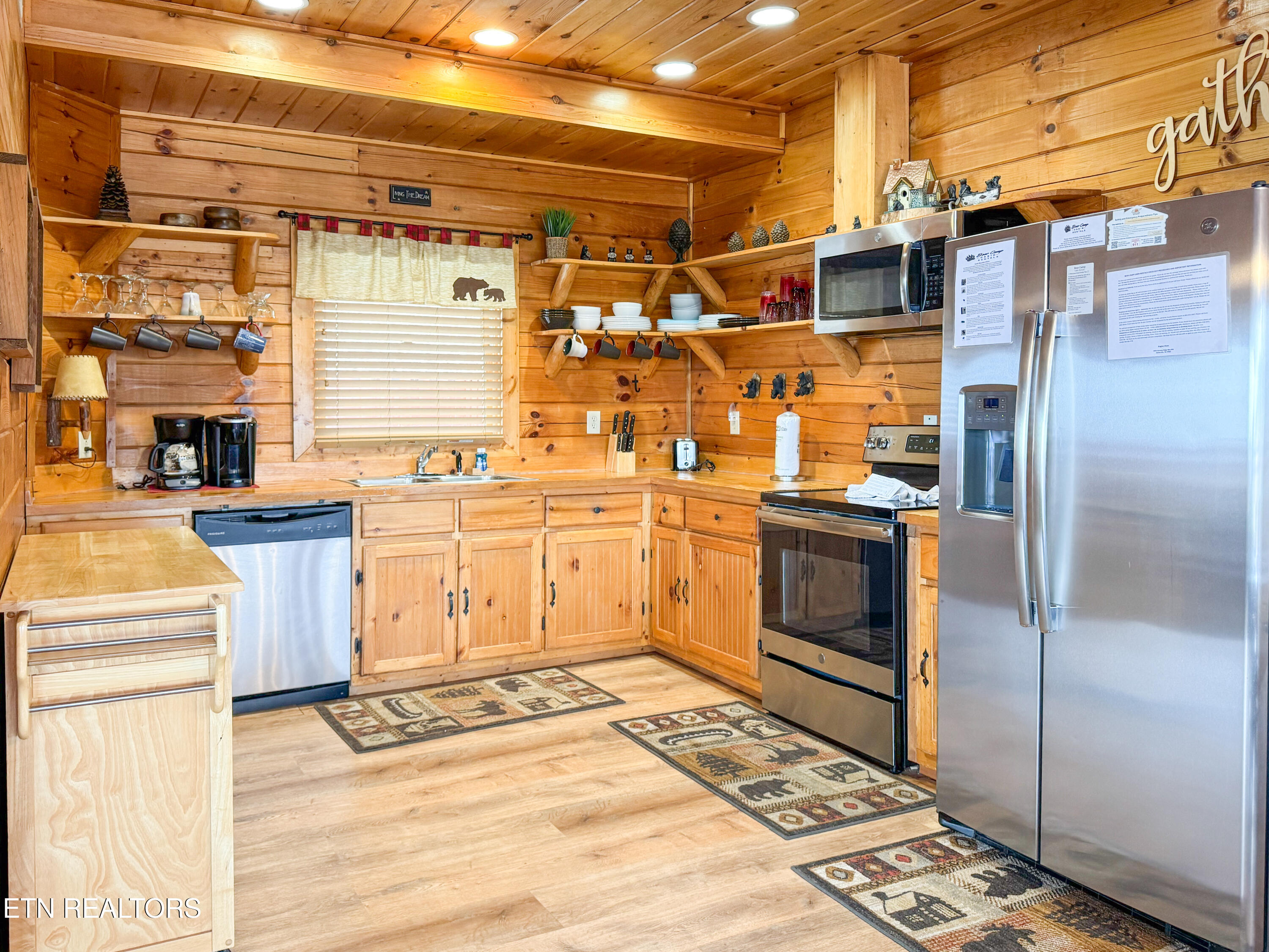 3454 Carsons Ridge Way Sevierville TN 37876