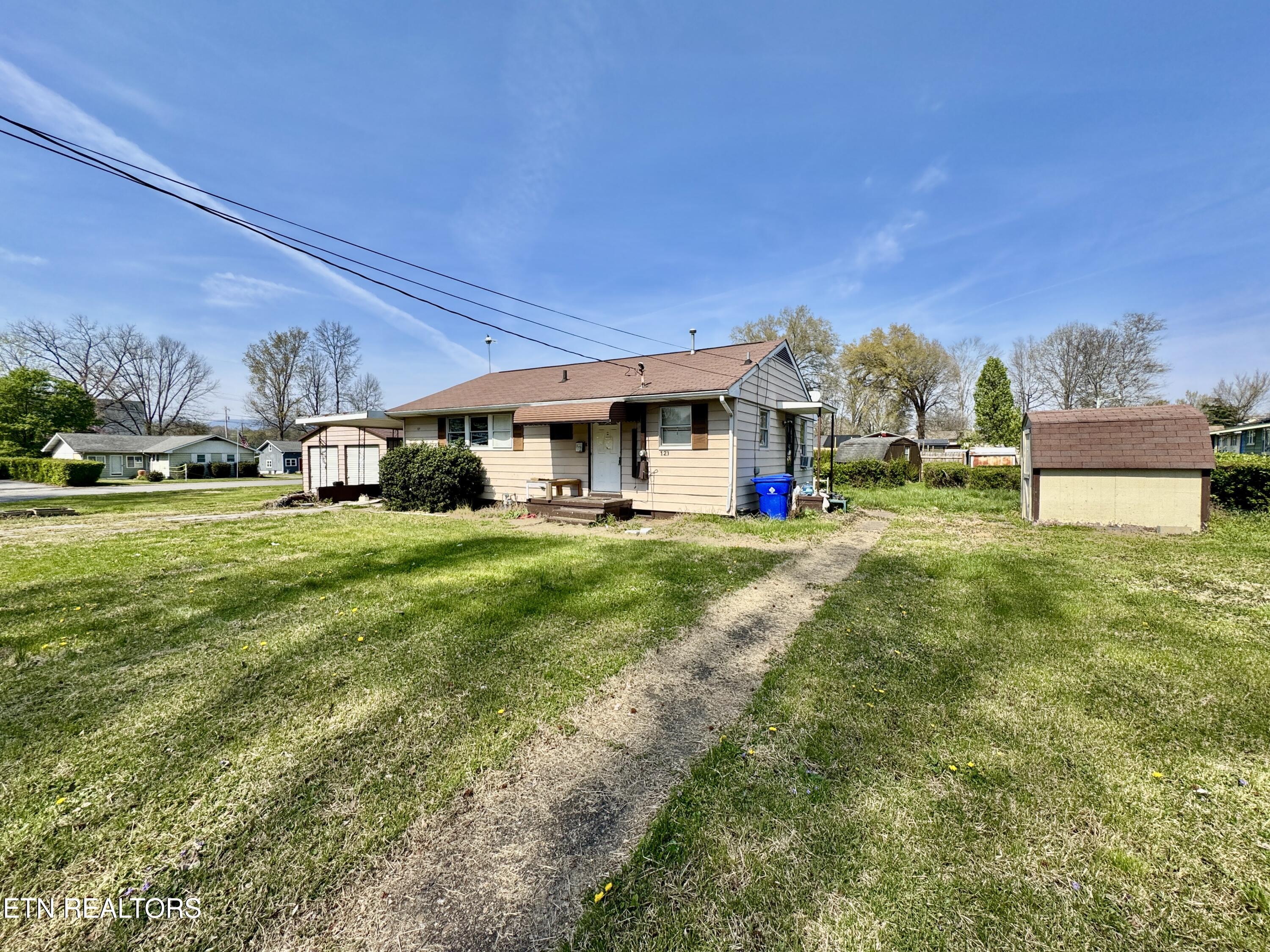 121 Marshall Circle Oak Ridge TN 37830