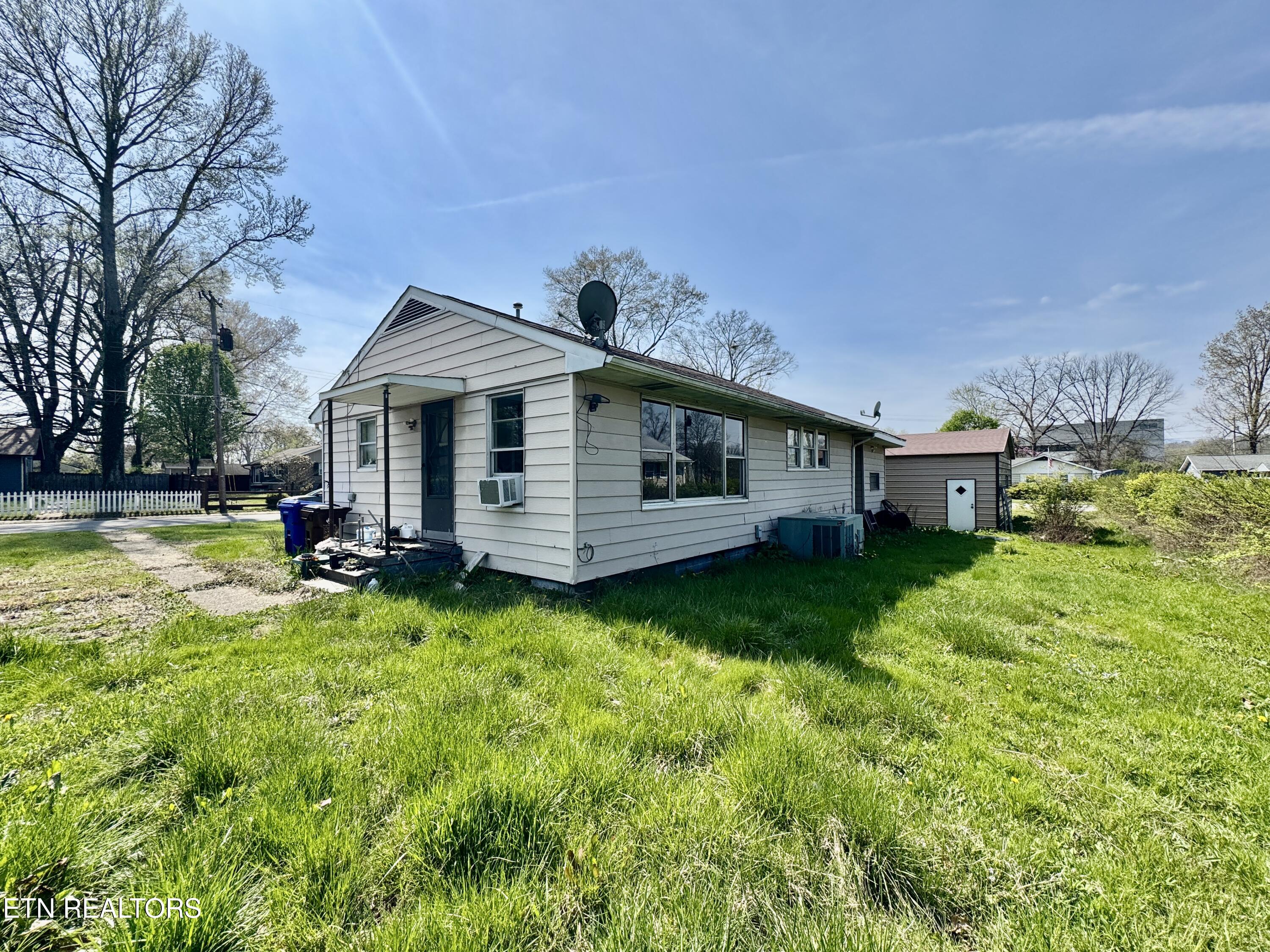121 Marshall Circle Oak Ridge TN 37830