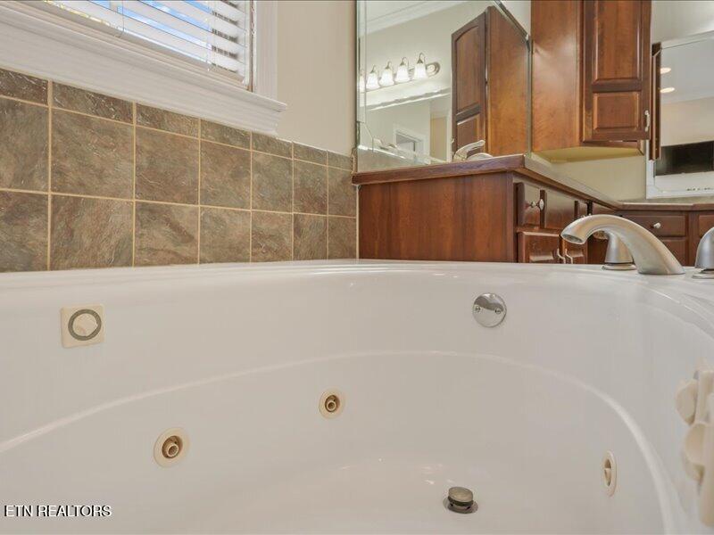 8131 Leclay Drive Knoxville TN 37938