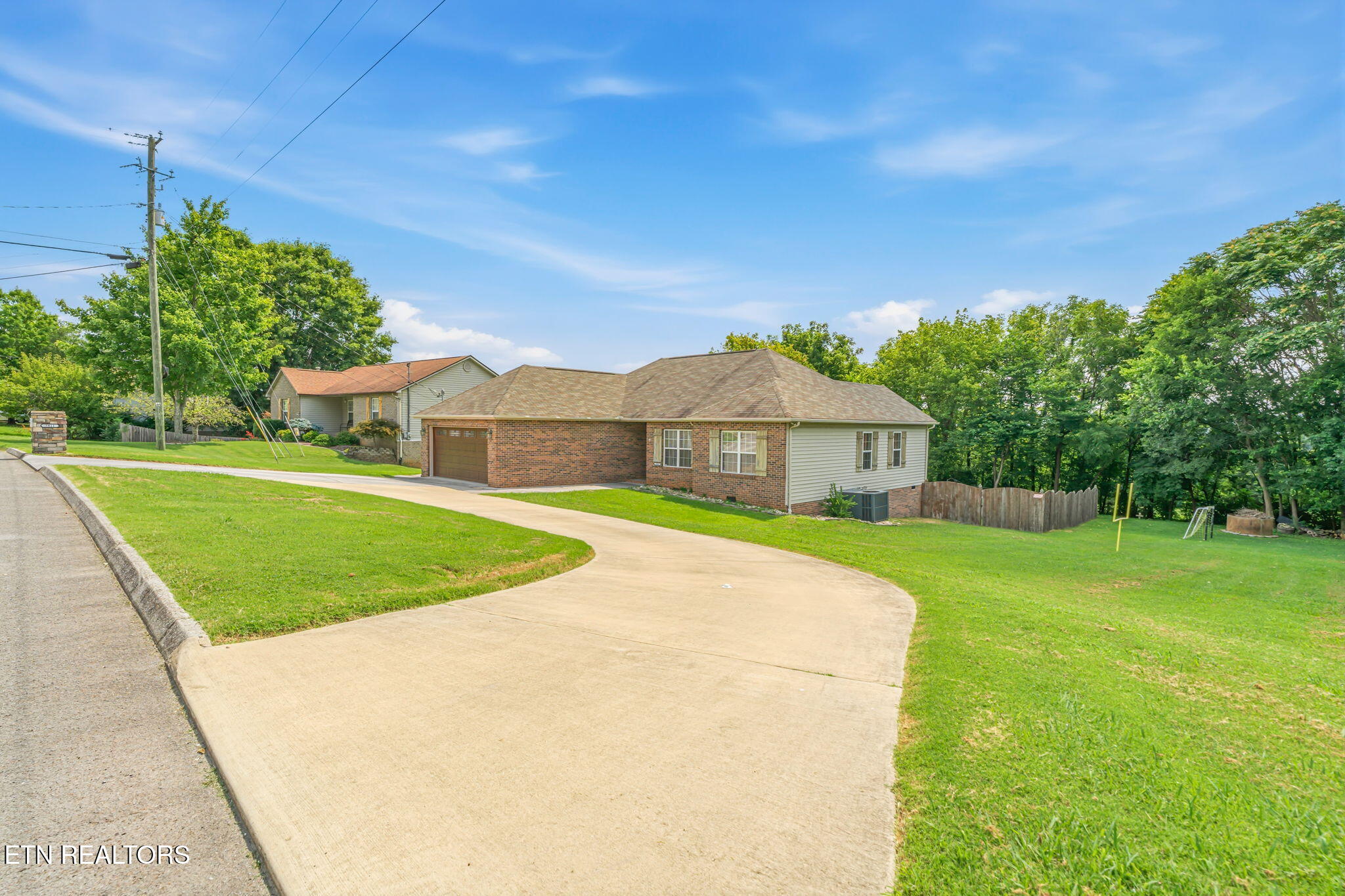 7811 Cody Lane Knoxville TN 37938