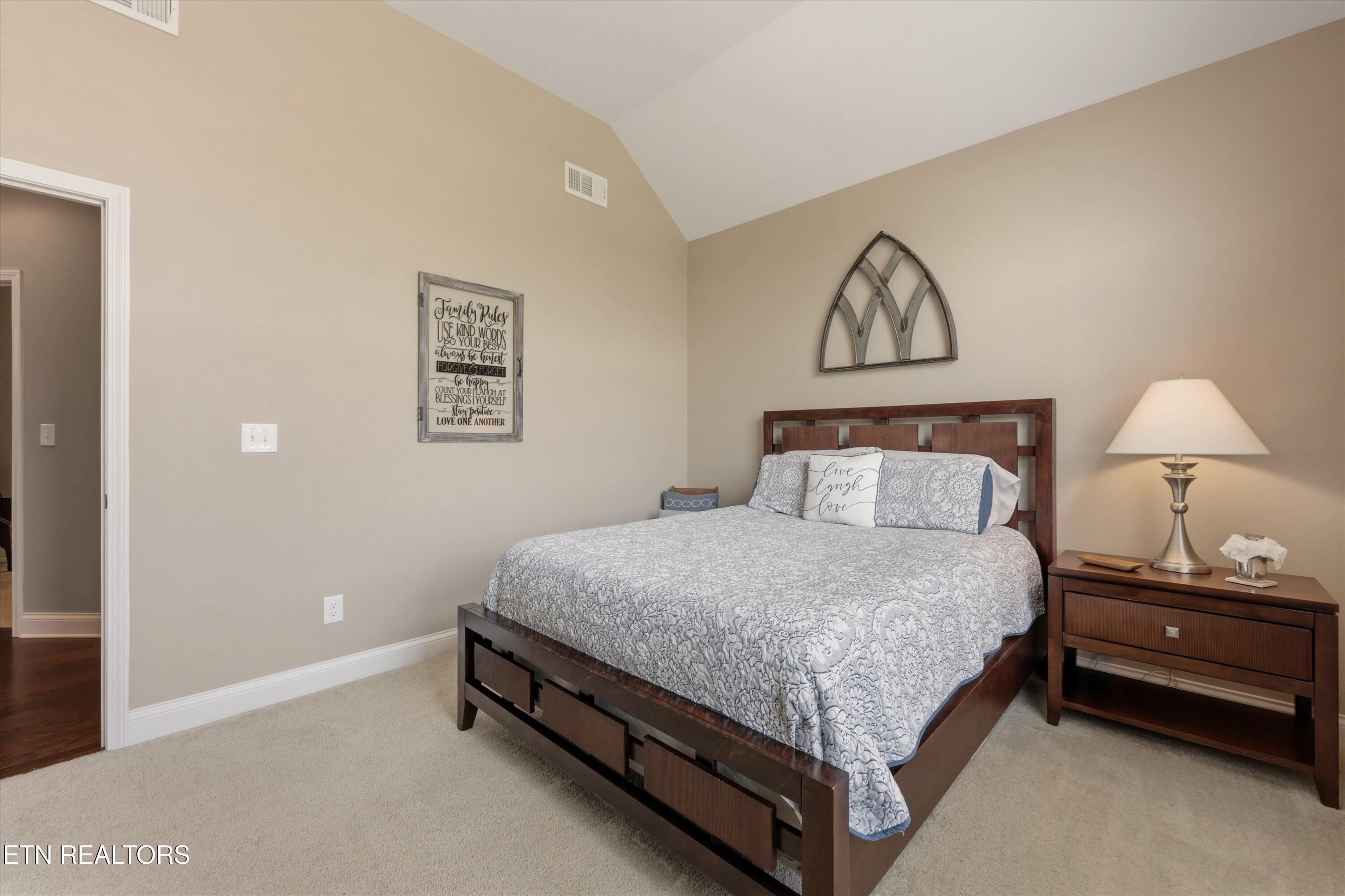 12732 Sailpointe Lane Knoxville TN 37922