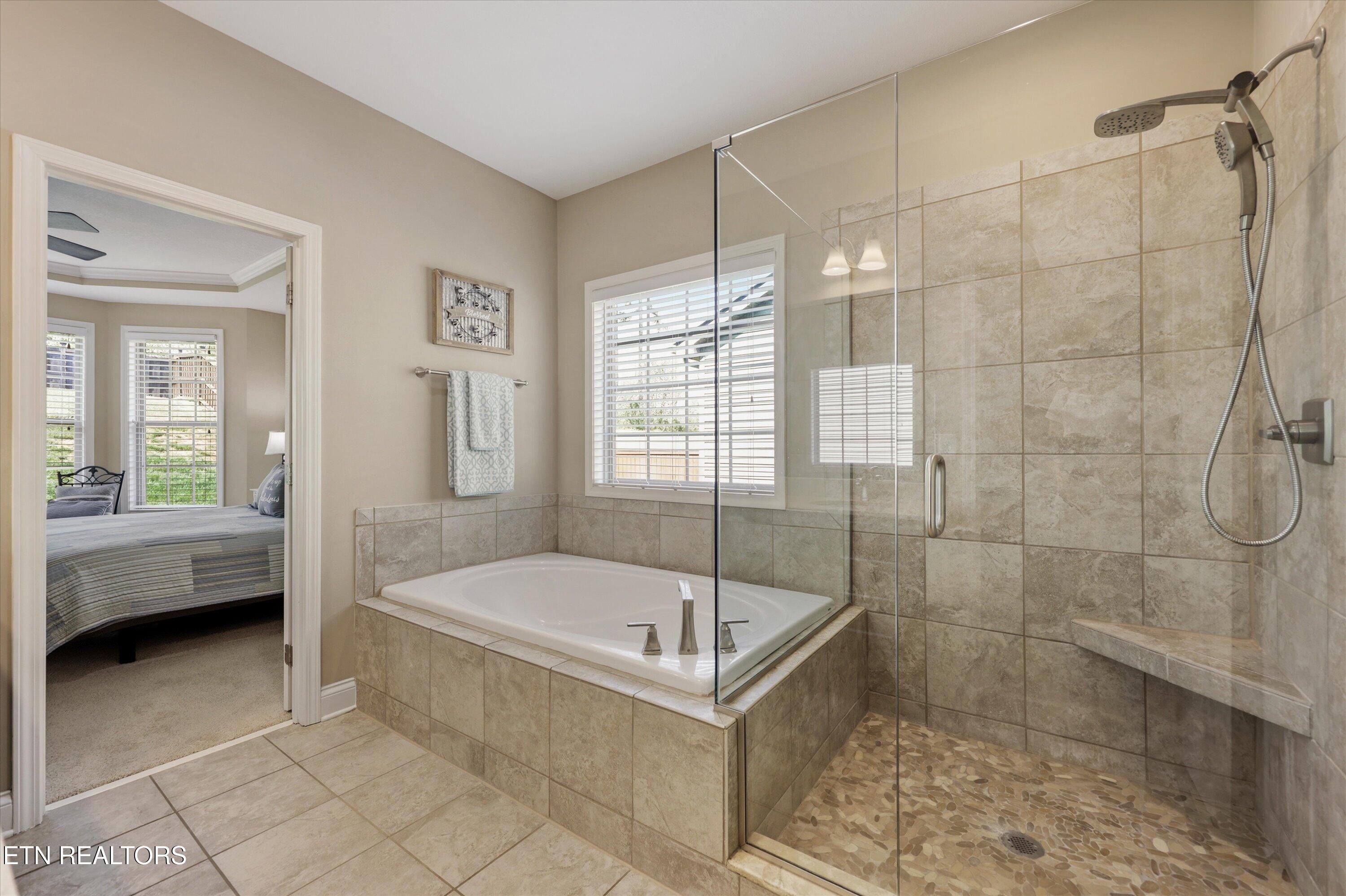 12732 Sailpointe Lane Knoxville TN 37922