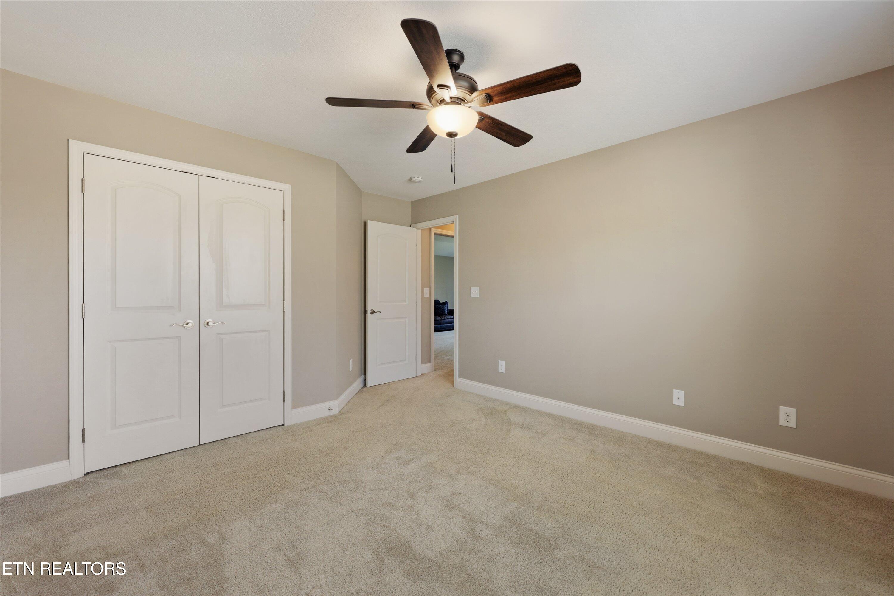 12732 Sailpointe Lane Knoxville TN 37922