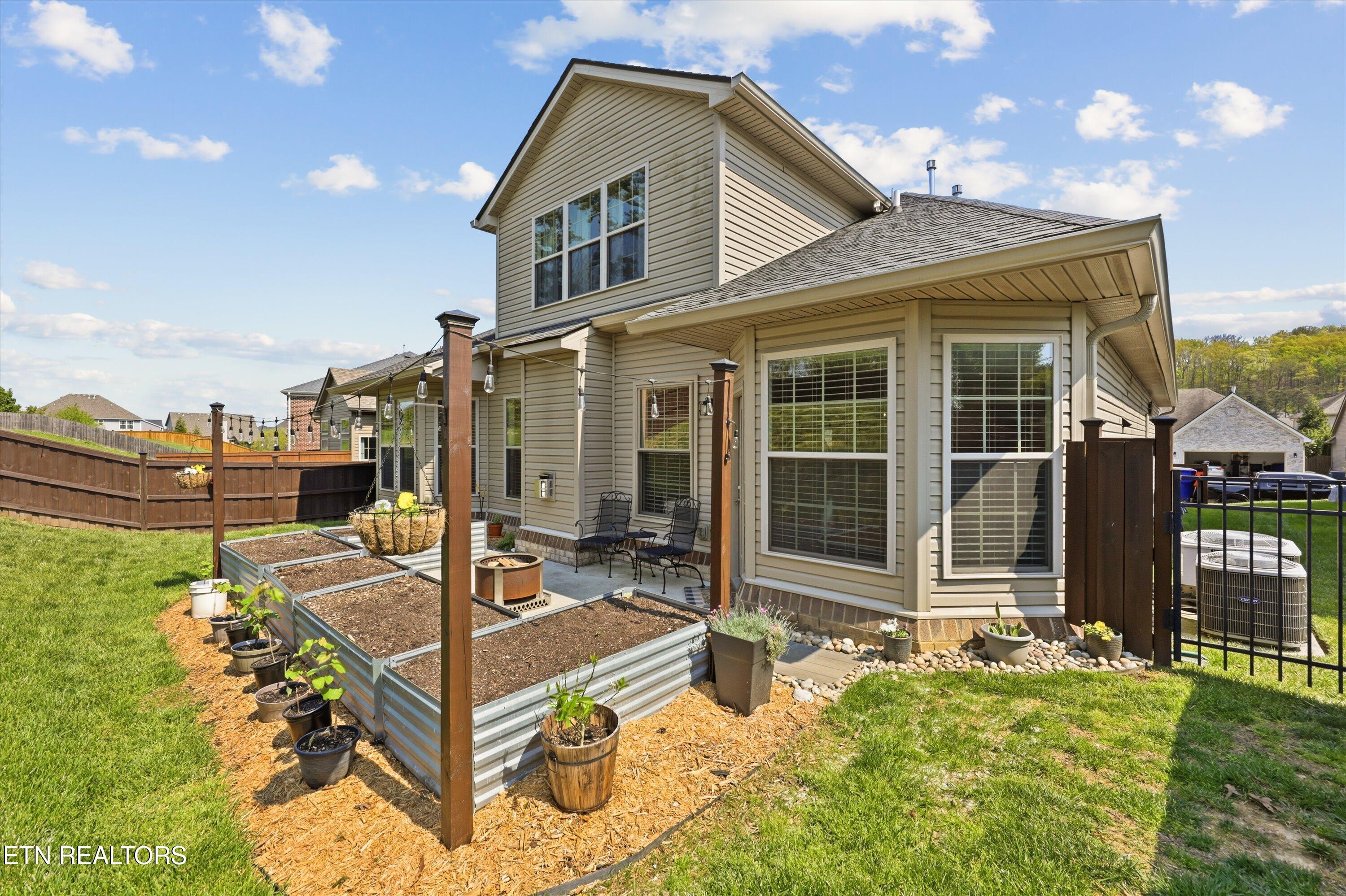 12732 Sailpointe Lane Knoxville TN 37922