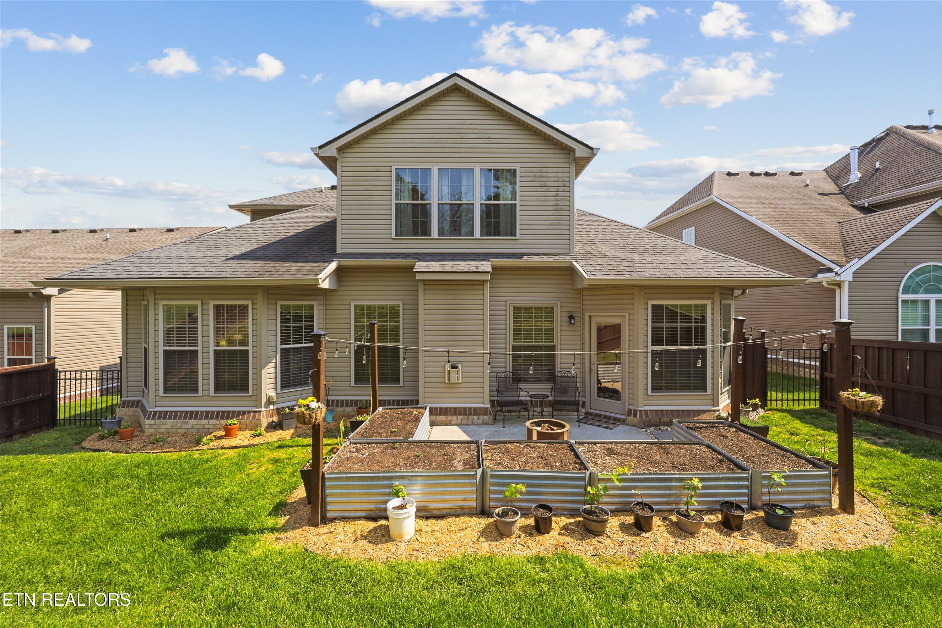 12732 Sailpointe Lane Knoxville TN 37922