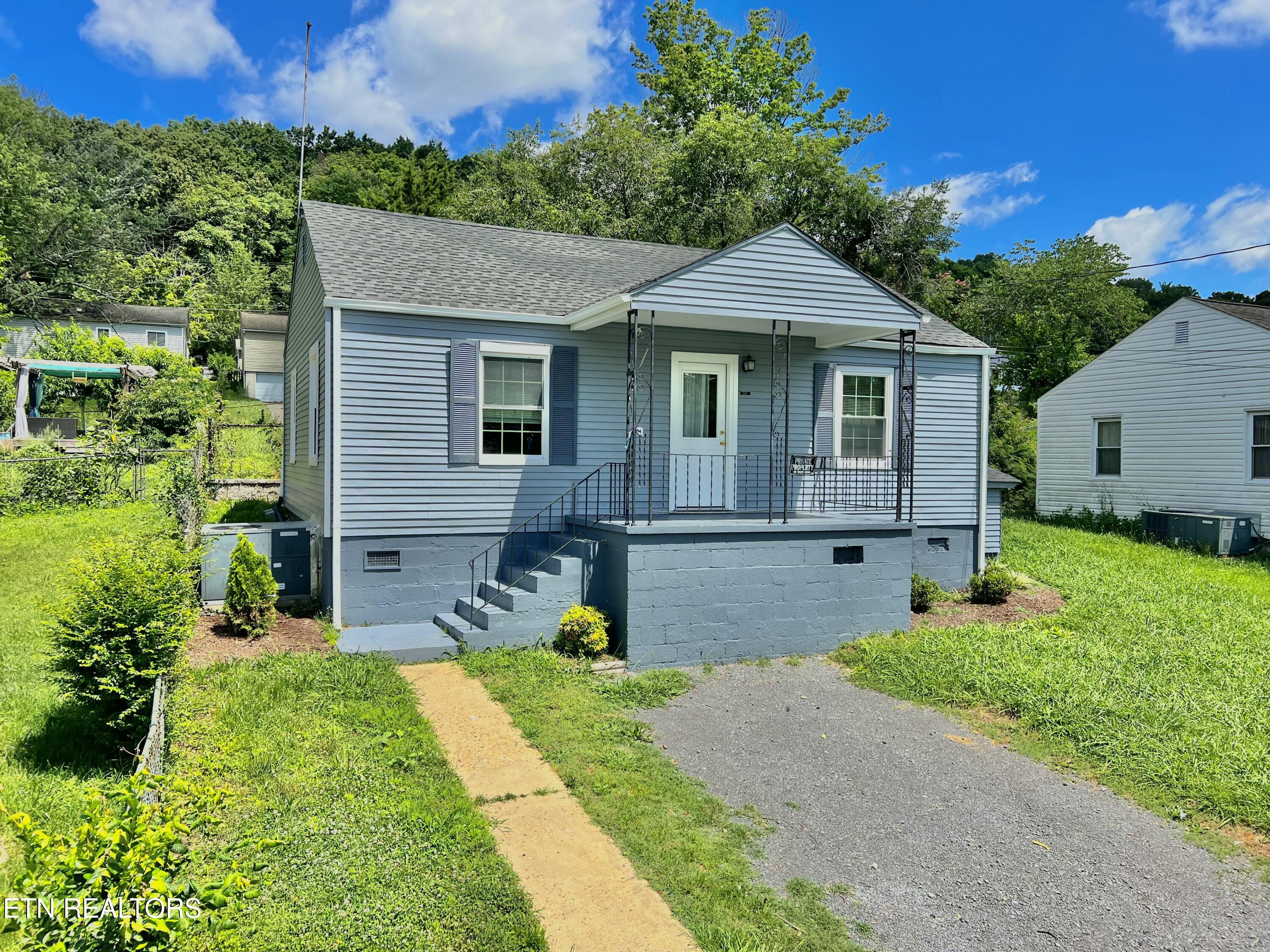 2627 Larkwood Lane Knoxville TN 37921