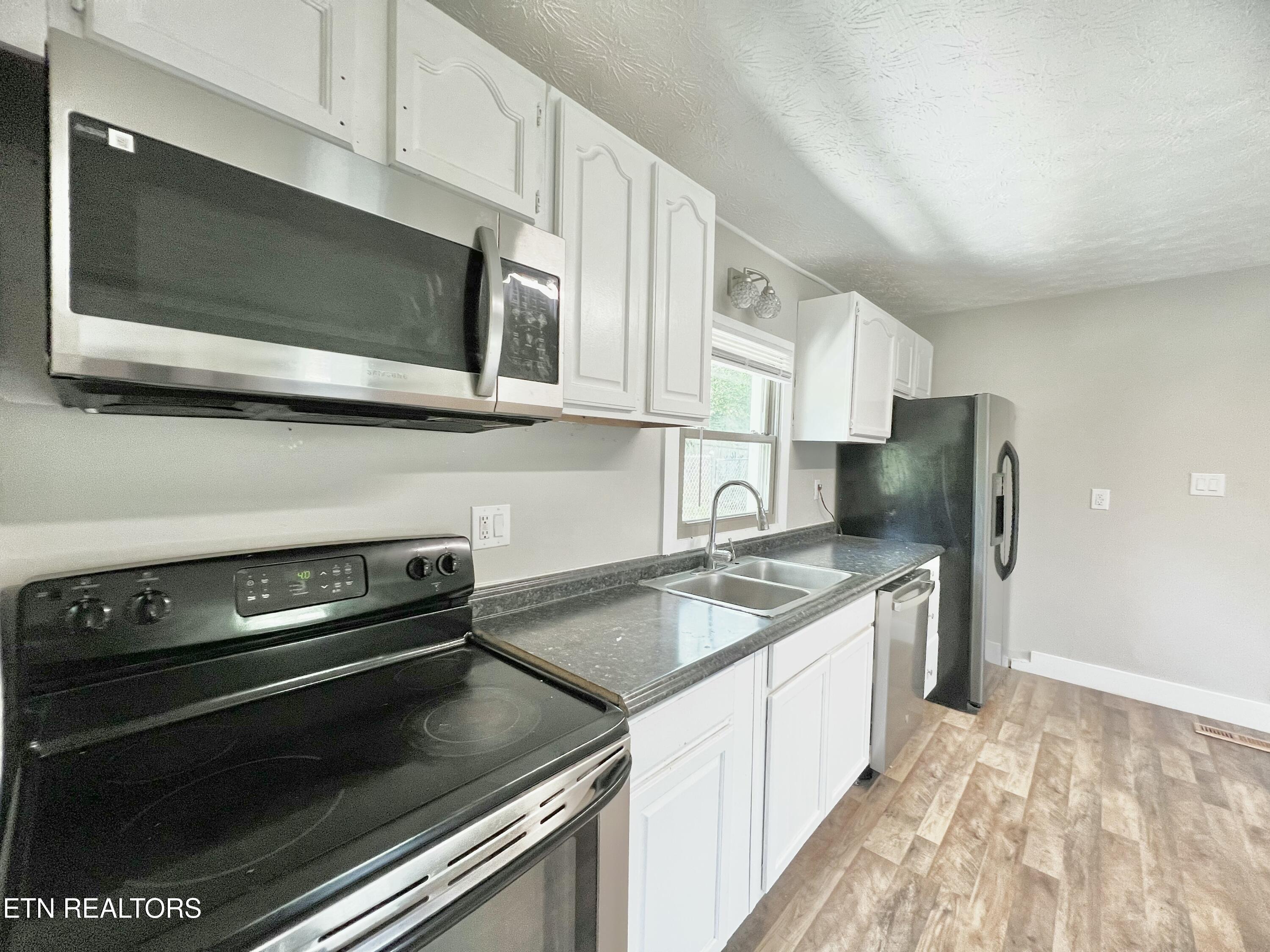 2627 Larkwood Lane Knoxville TN 37921