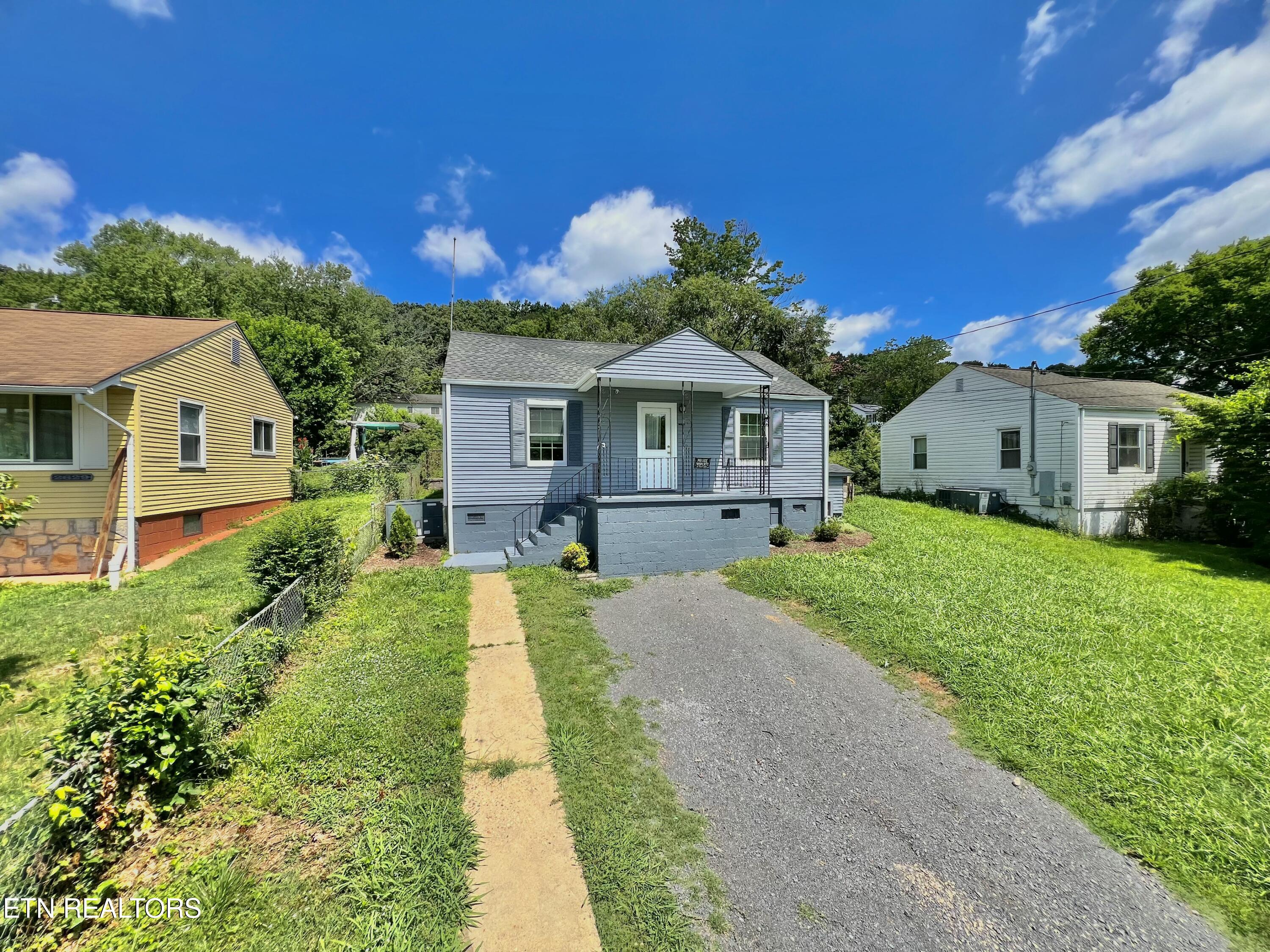 2627 Larkwood Lane Knoxville TN 37921