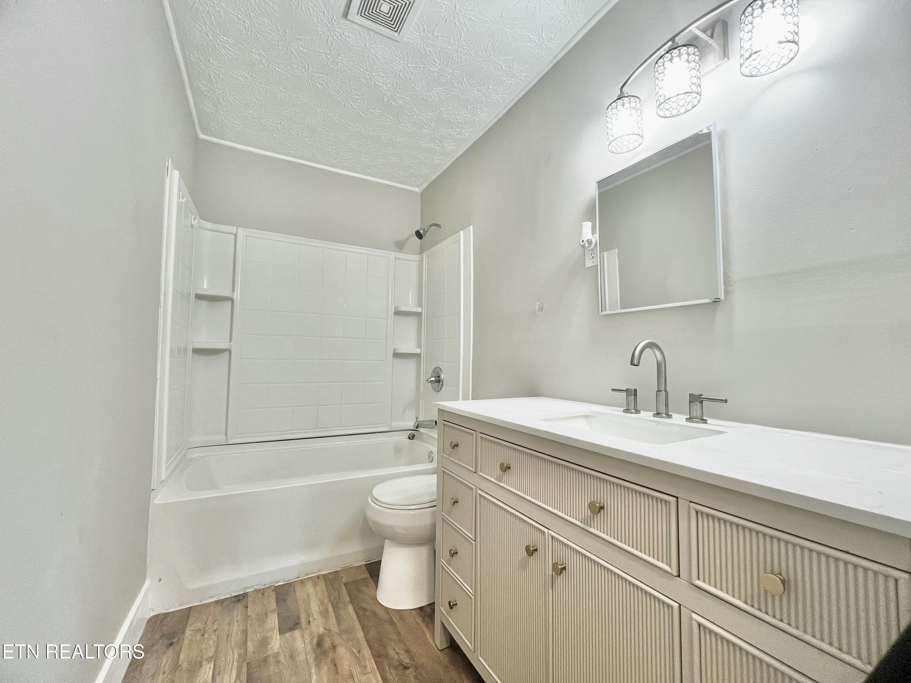 2627 Larkwood Lane Knoxville TN 37921