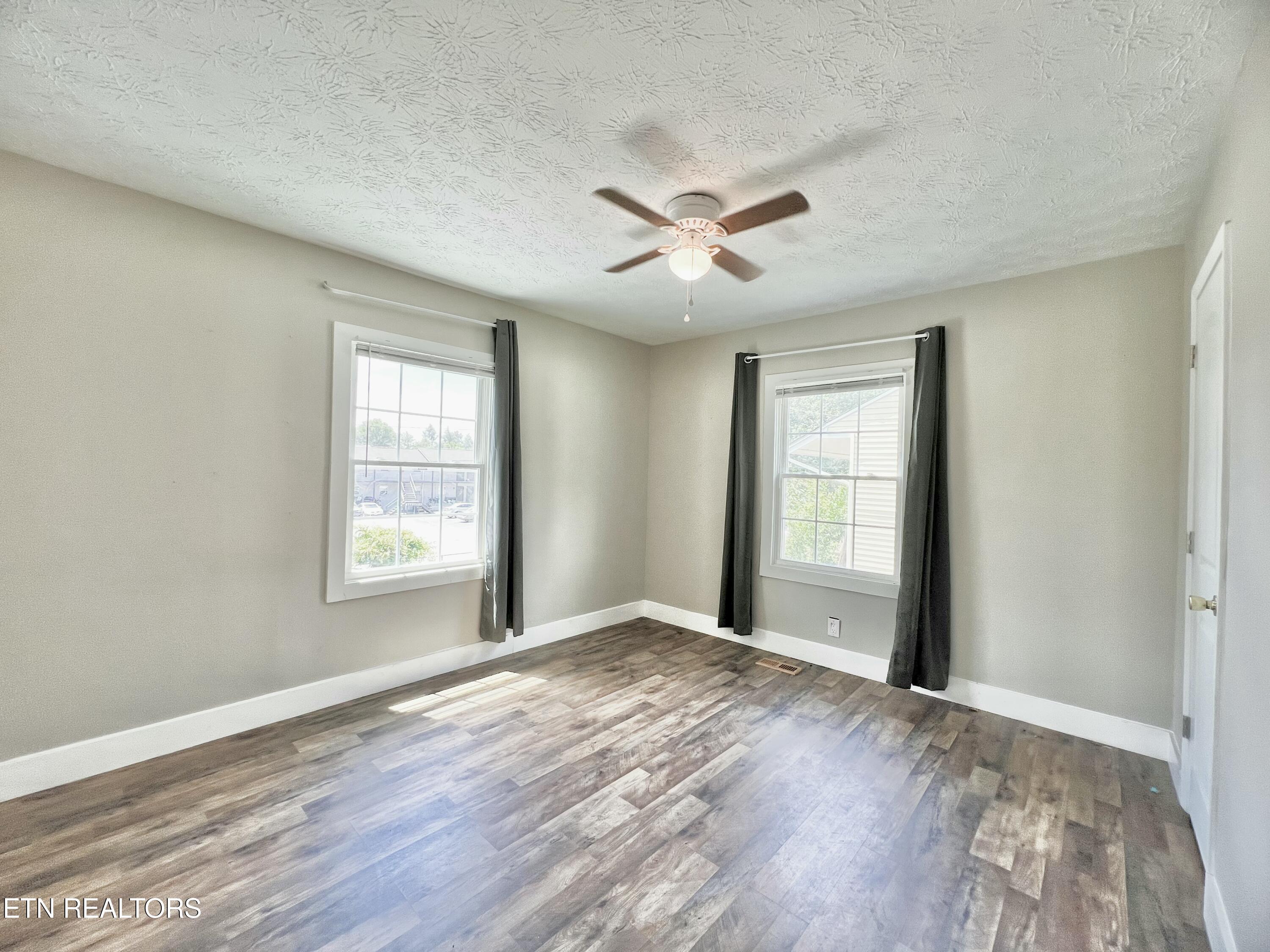 2627 Larkwood Lane Knoxville TN 37921