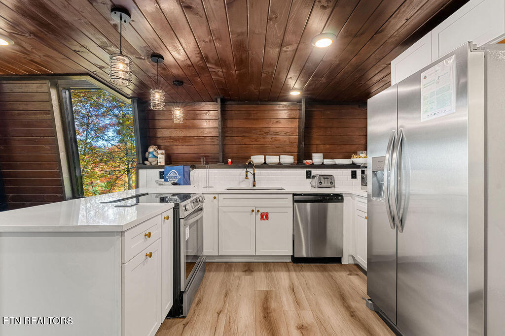 915 Stans Road Gatlinburg TN 37738