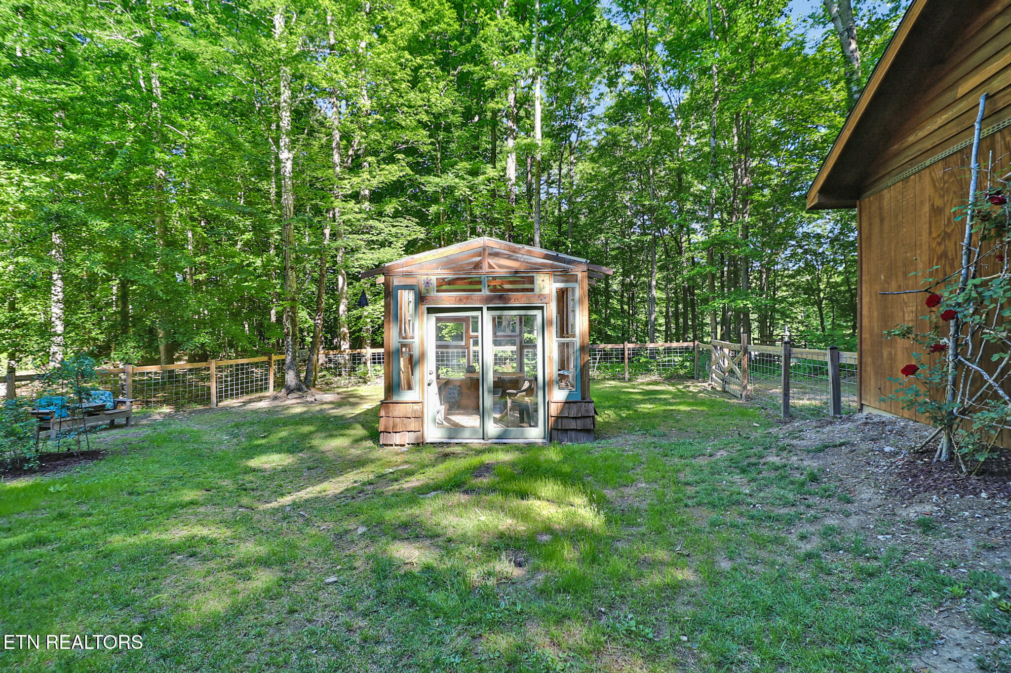 737 Edd Linder Road Jamestown TN 38556