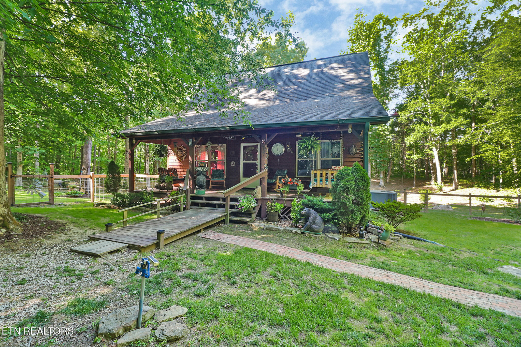 737 Edd Linder Road Jamestown TN 38556