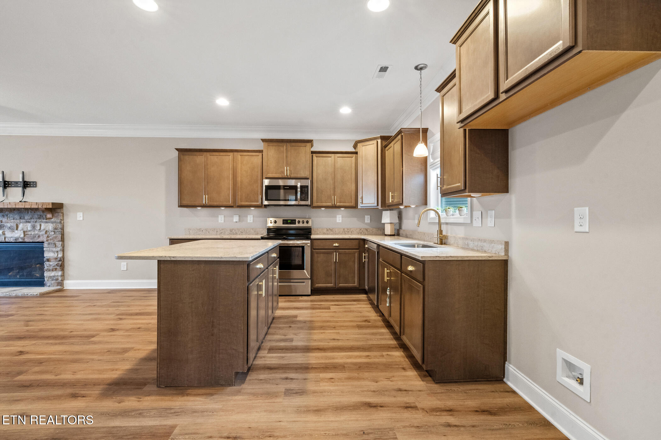 103 Bunchberry Road Oak Ridge TN 37830